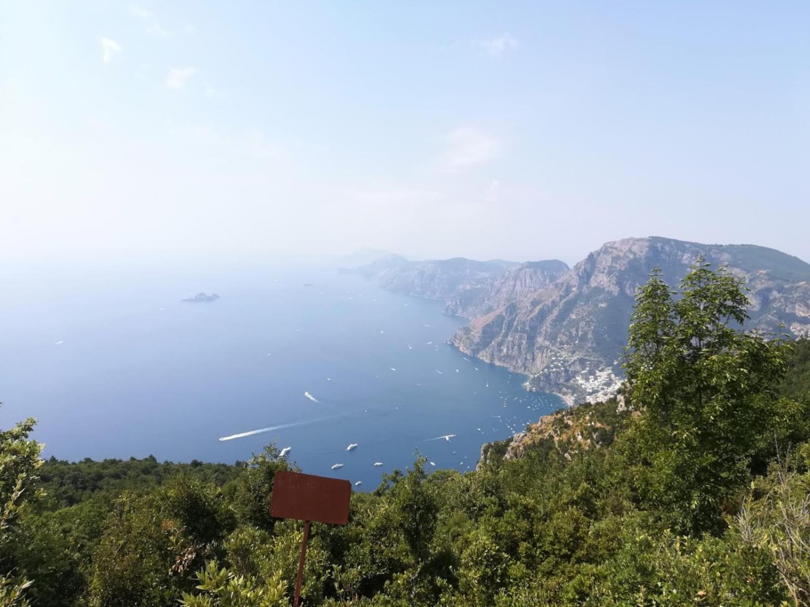 Appartamento Napoli Pompei Sorrento Positano con Posto Auto view 3