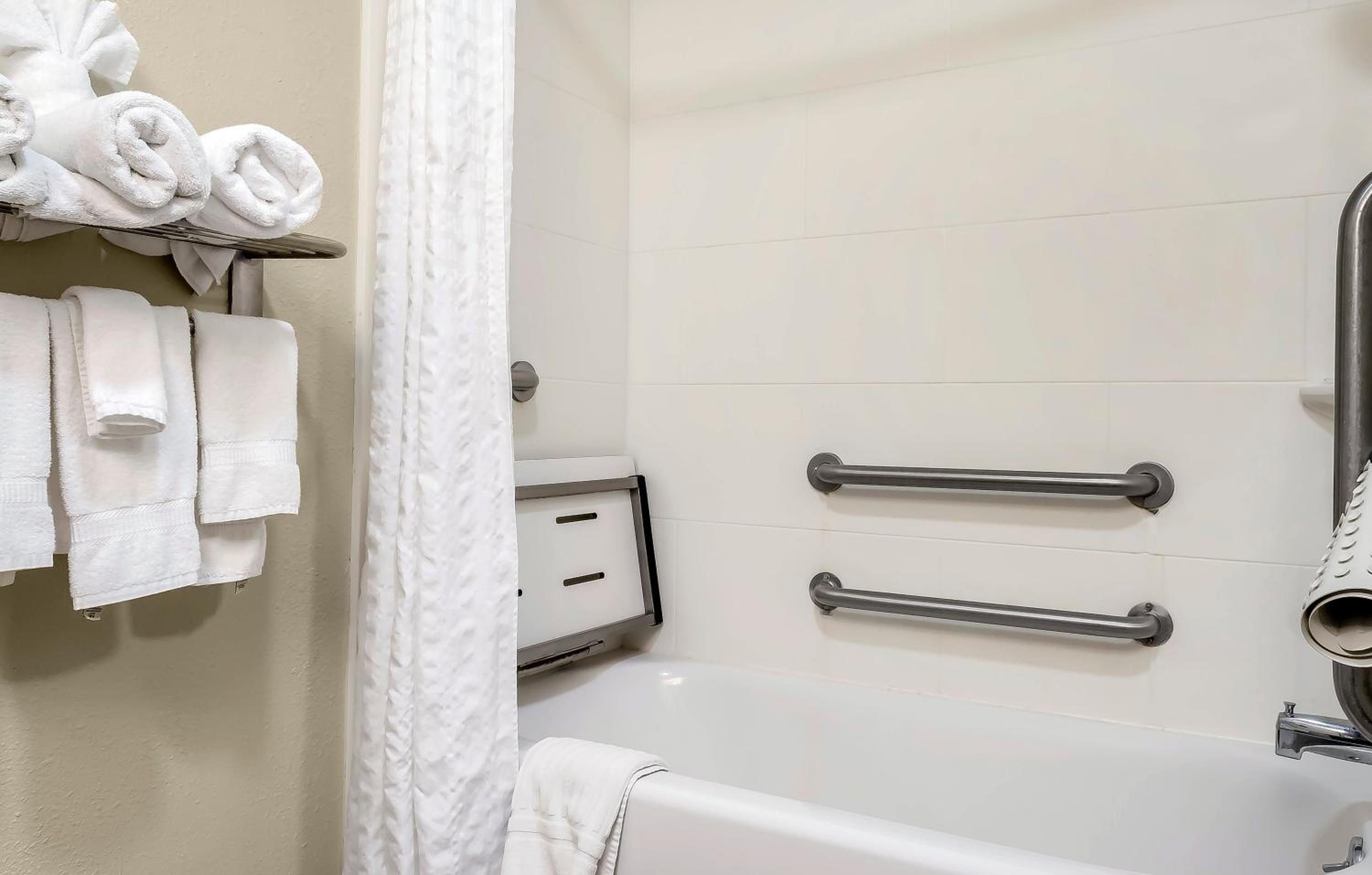 Ruston Vacations - Quality Inn Ruston - Property Image 2