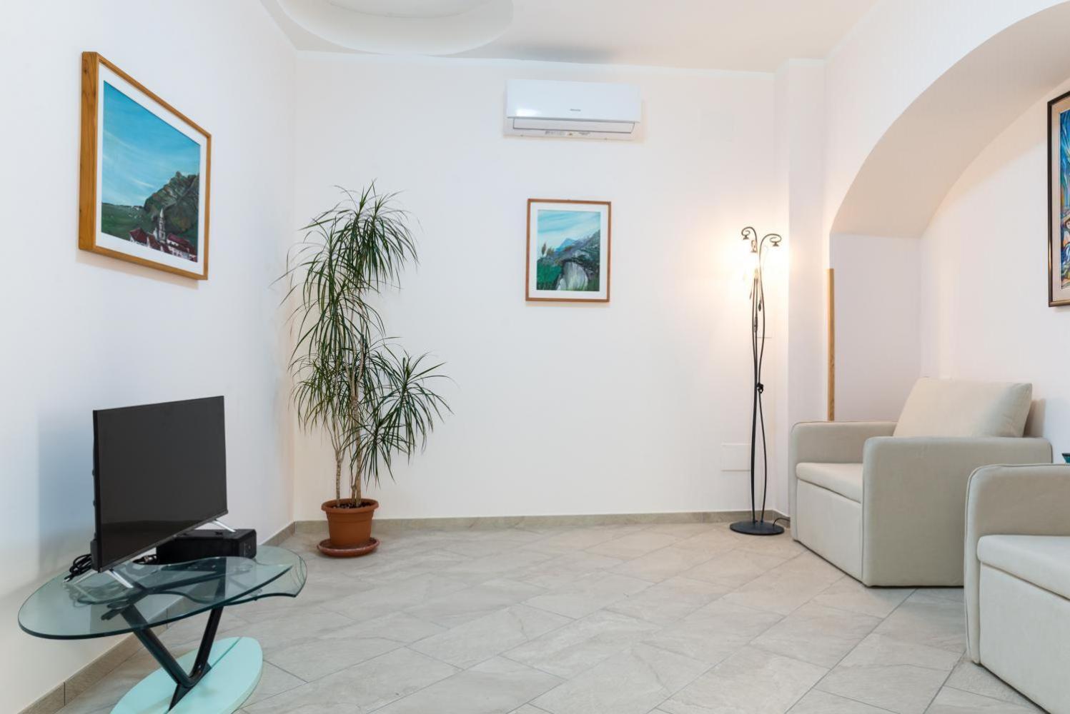 casa vacanza Rosy di Guida Rosy view 4