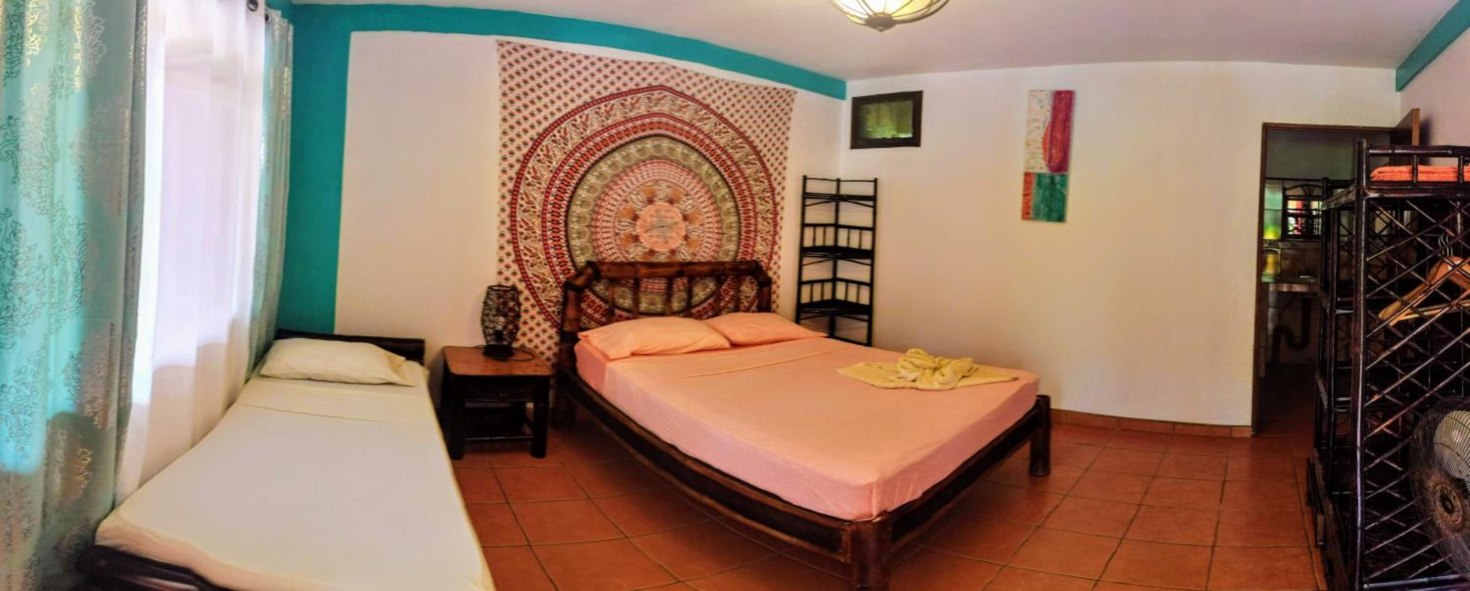 Cool Vibes Beach Hostel 10
