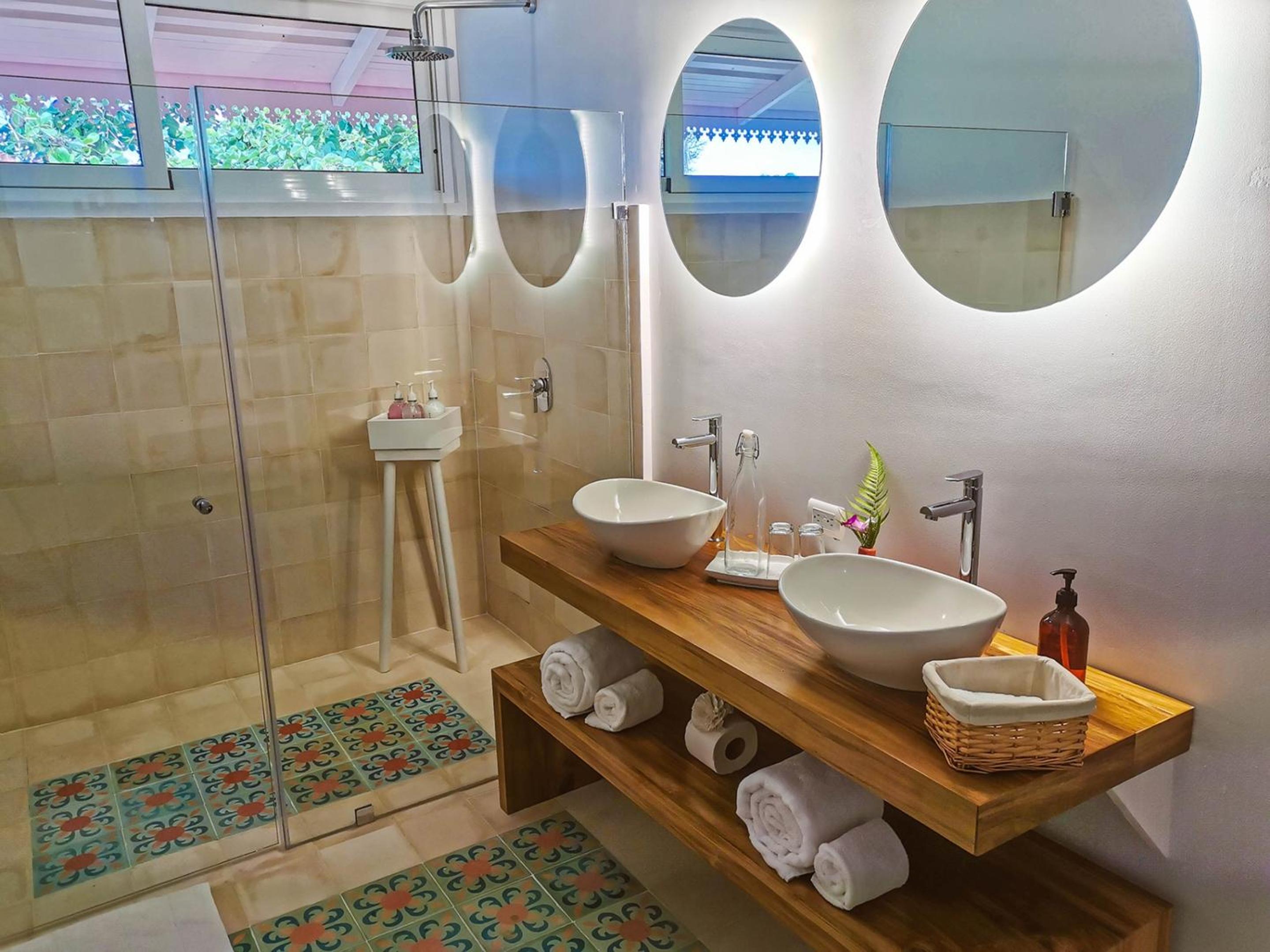 Costa Rica Caribbean Coast Vacations - Tortuga Lodge  Gardens by Boena - Property Image 7