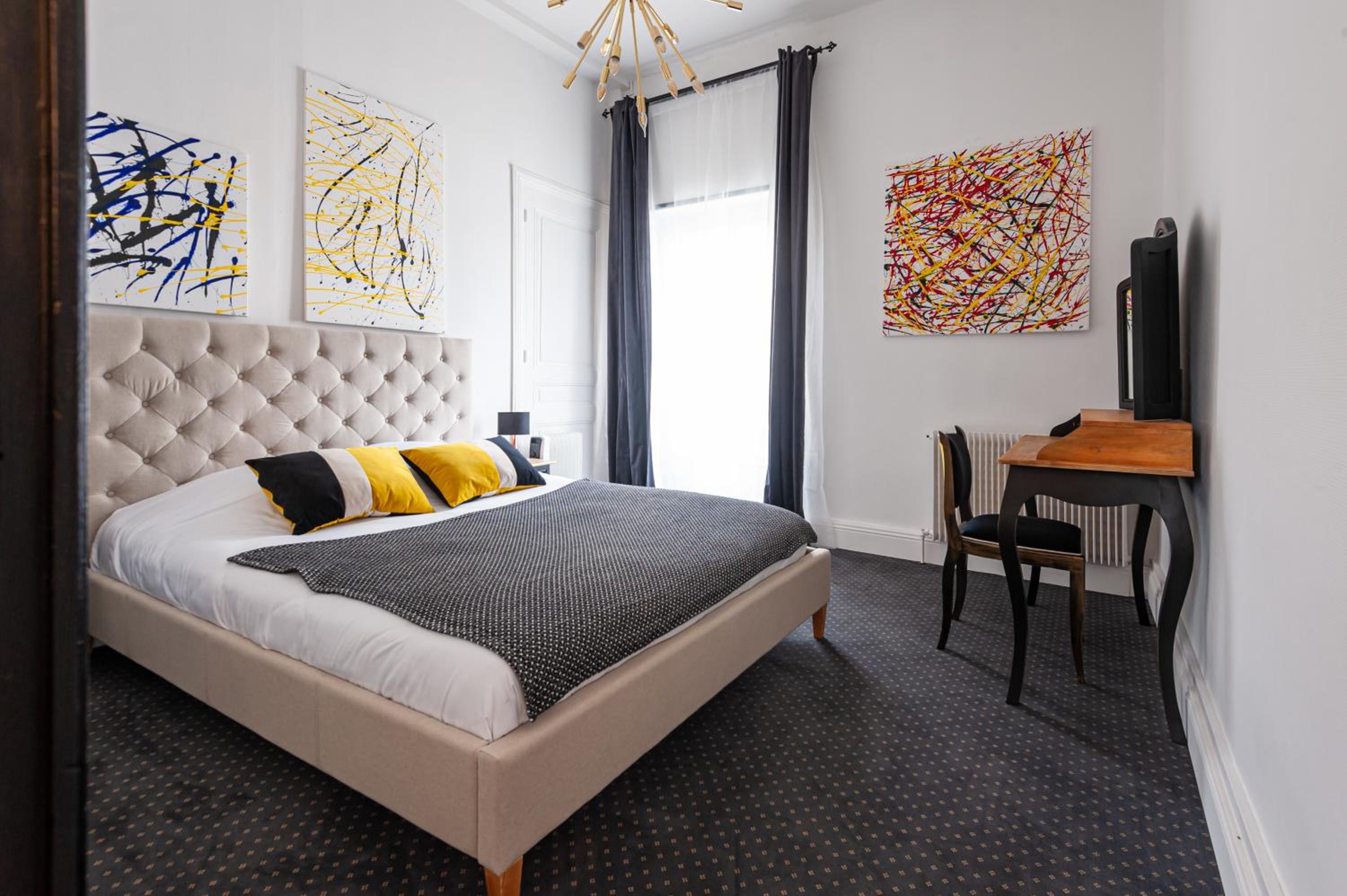 Chateau des Ayes - Chambres & suites