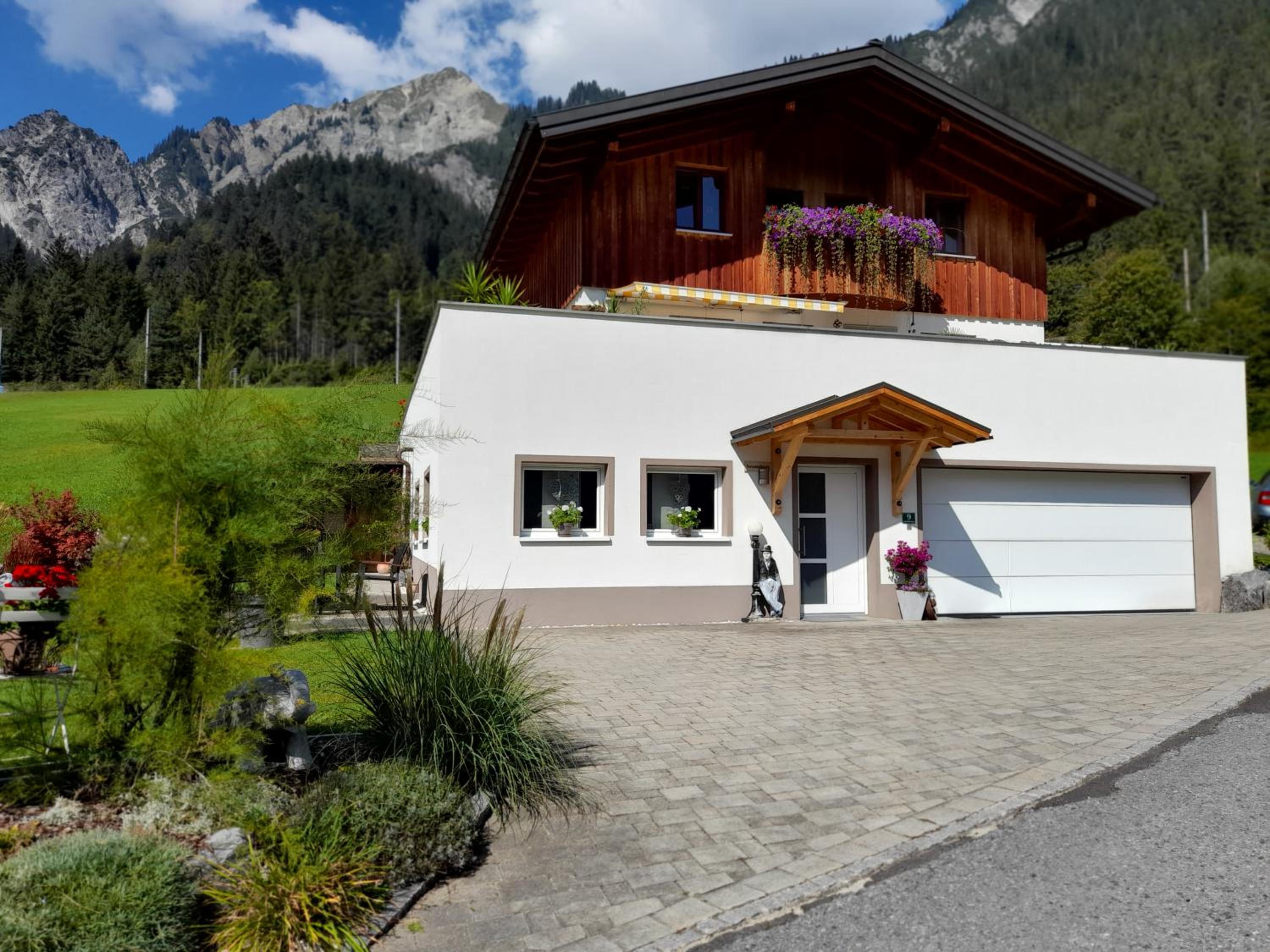Haus Adrian