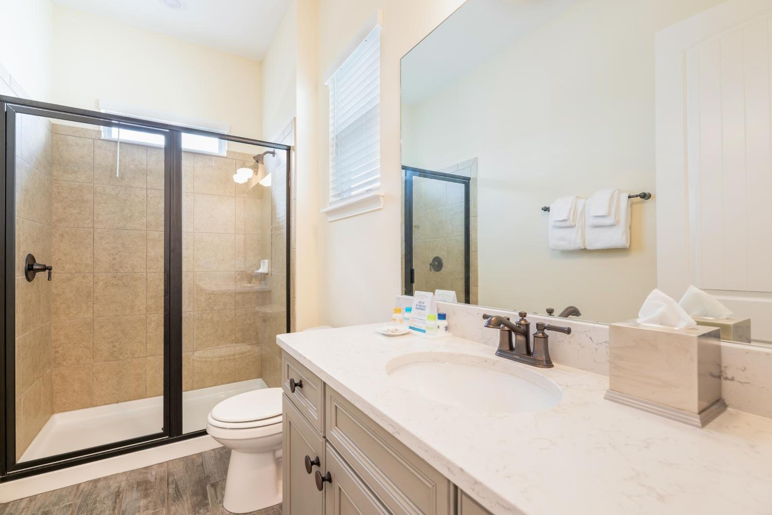 Sunrise Cottage Near Disney With Margaritaville Resort & Island H20 Waterpark Access - 2966Sr