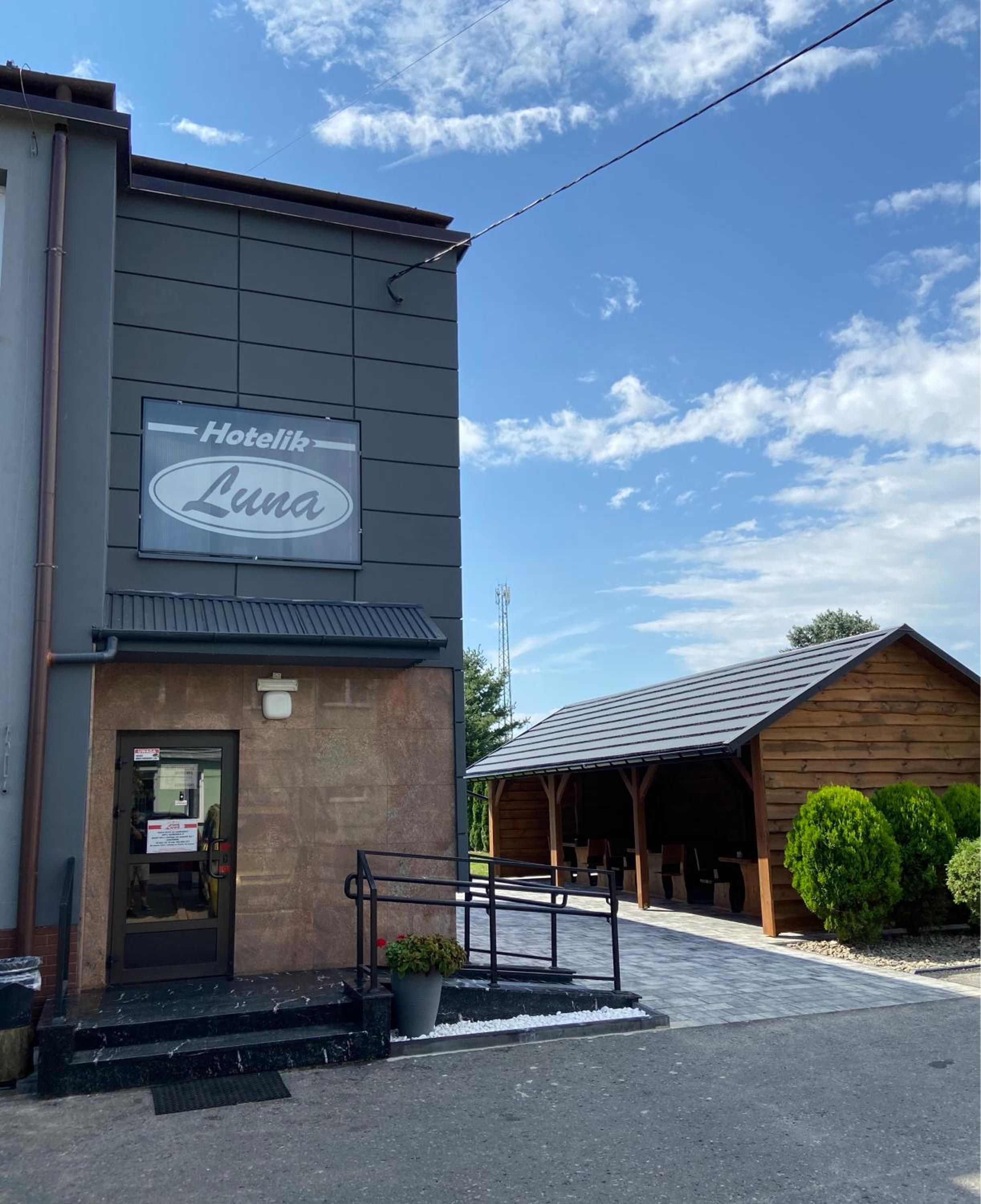 restaurant
