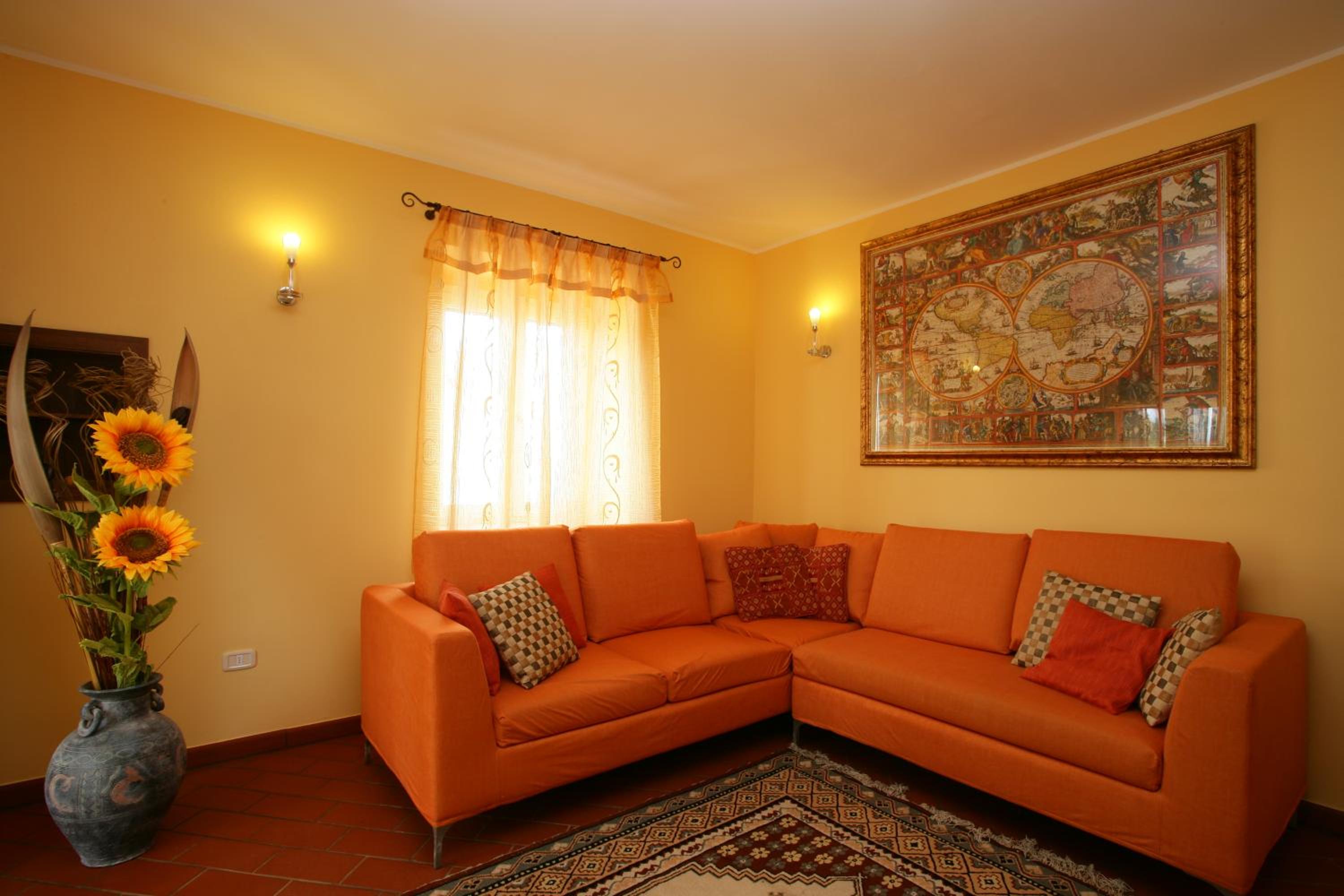 Photo 48