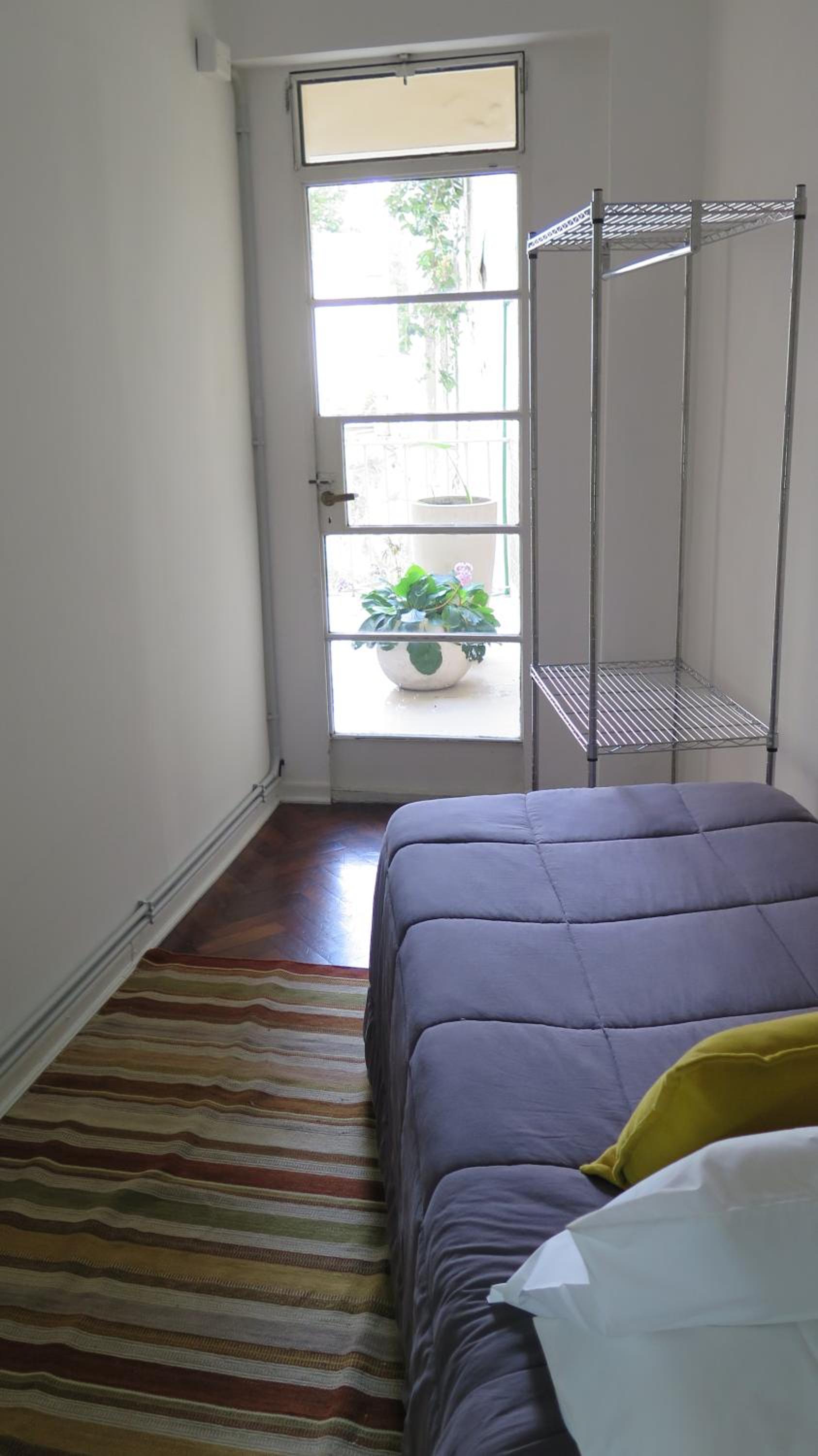 Fabulous and Quiet Apartment+Balcony in Barrio Norte. Your easy access to Buenos Aires!