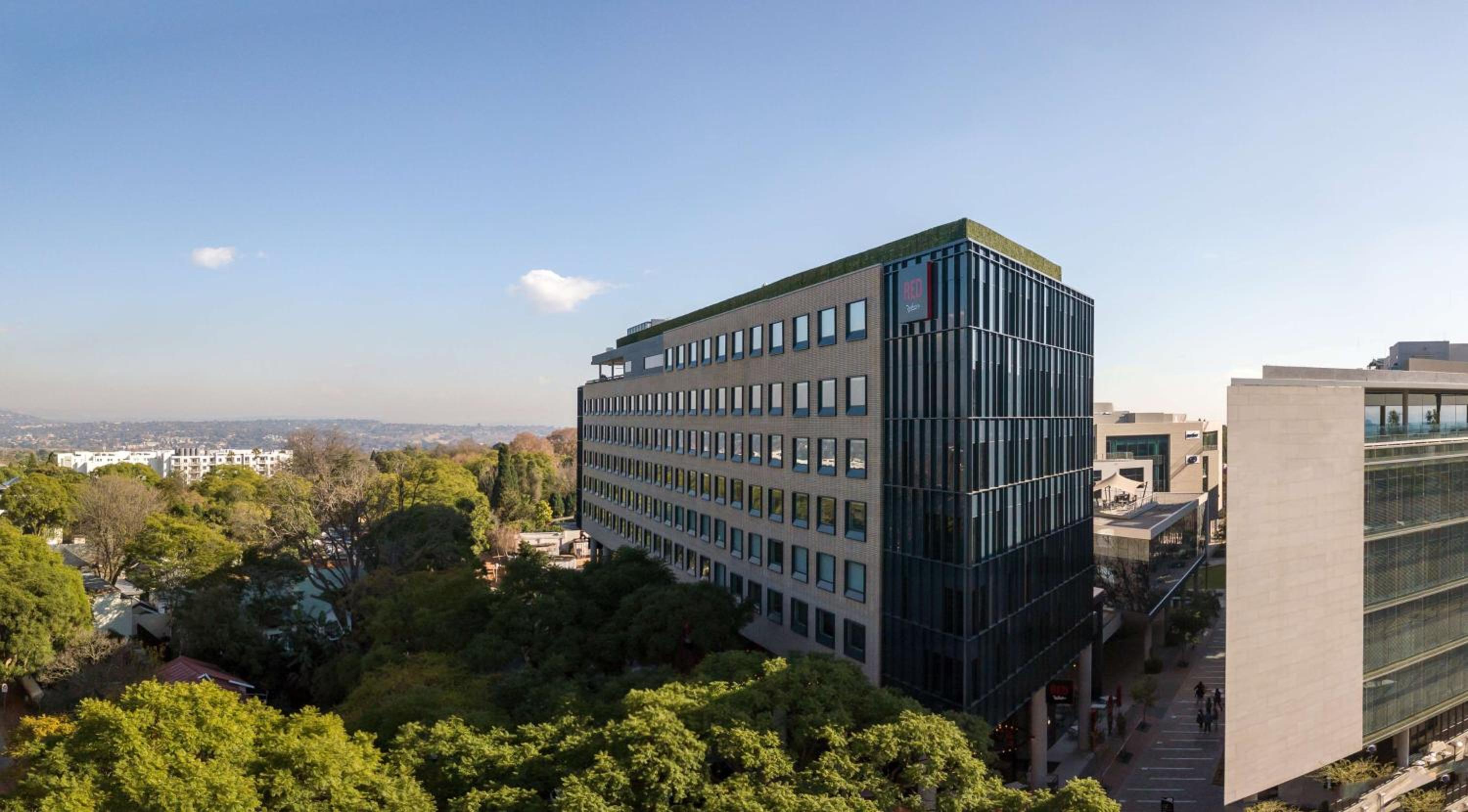 Johannesburg Vacations - Radisson RED Hotel Johannesburg Rosebank - Property Image 76