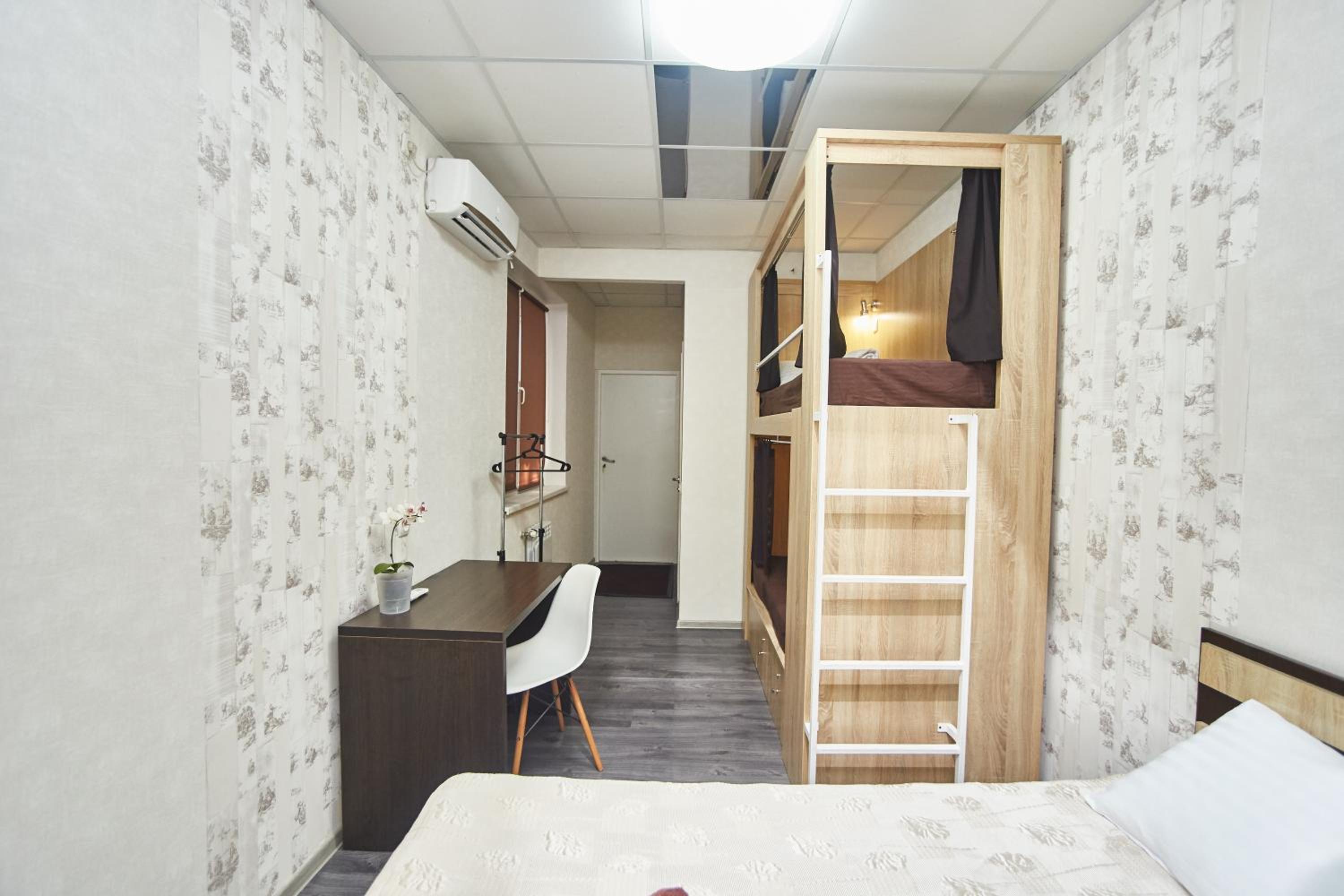 Old Courtyard Hostel, photo 129