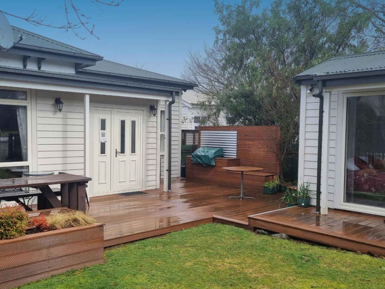 9 Leamington Street view 3