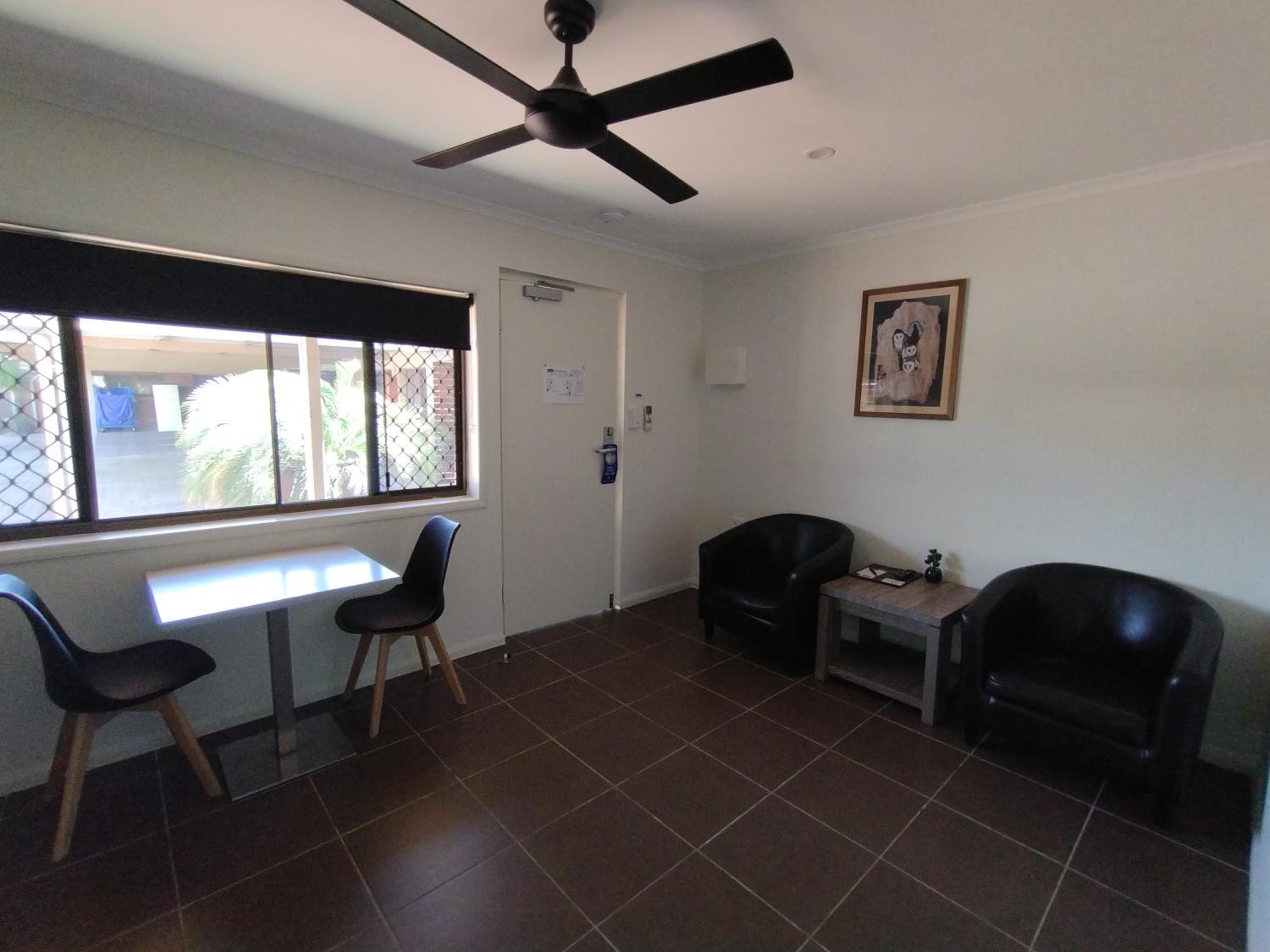 Cascade Motel In Townsville