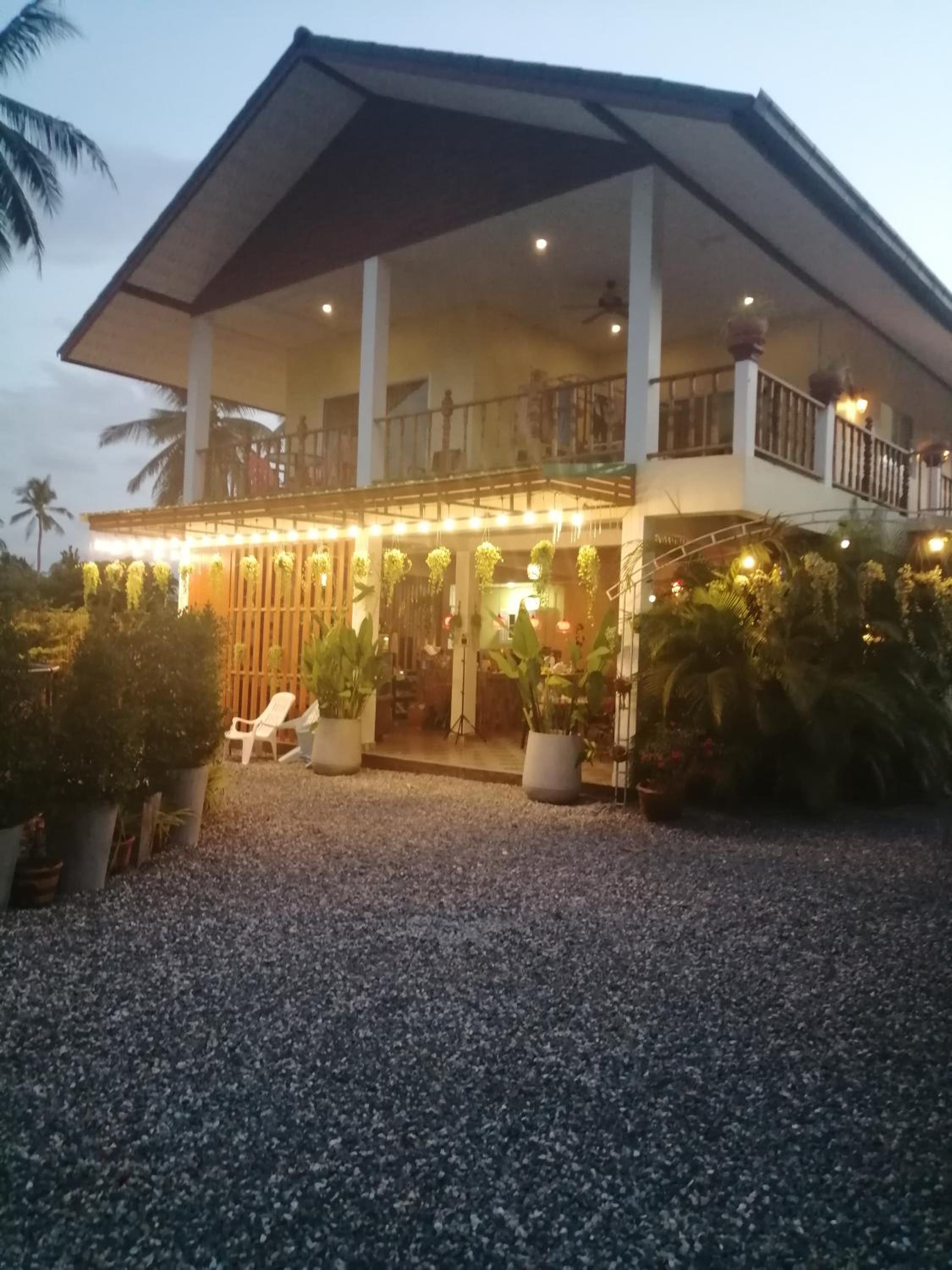 Bed & Breakfast To-Co