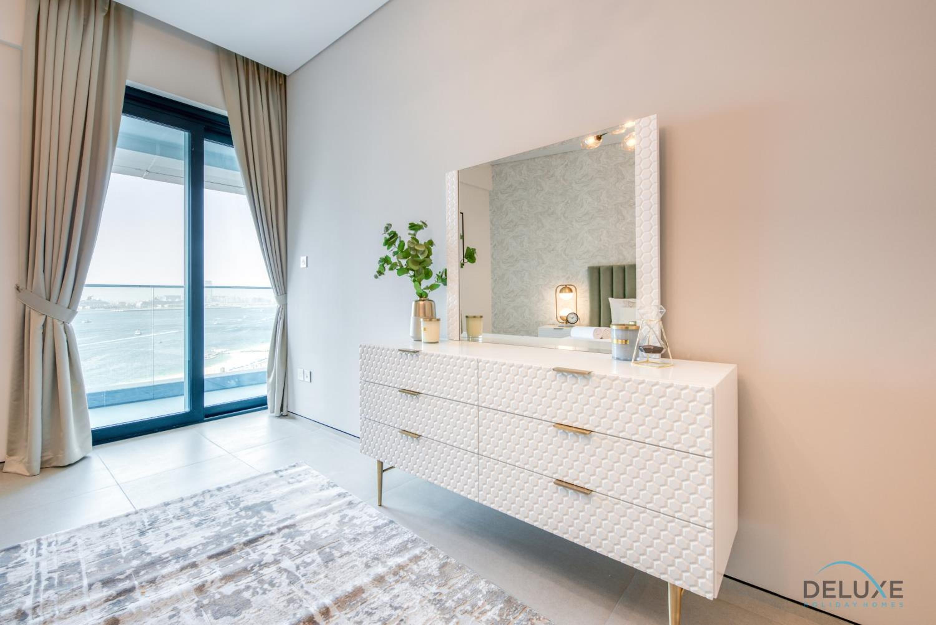 Pristine 2BR with Assistants Room at The Address Residences in JBR by Deluxe Holiday Homes