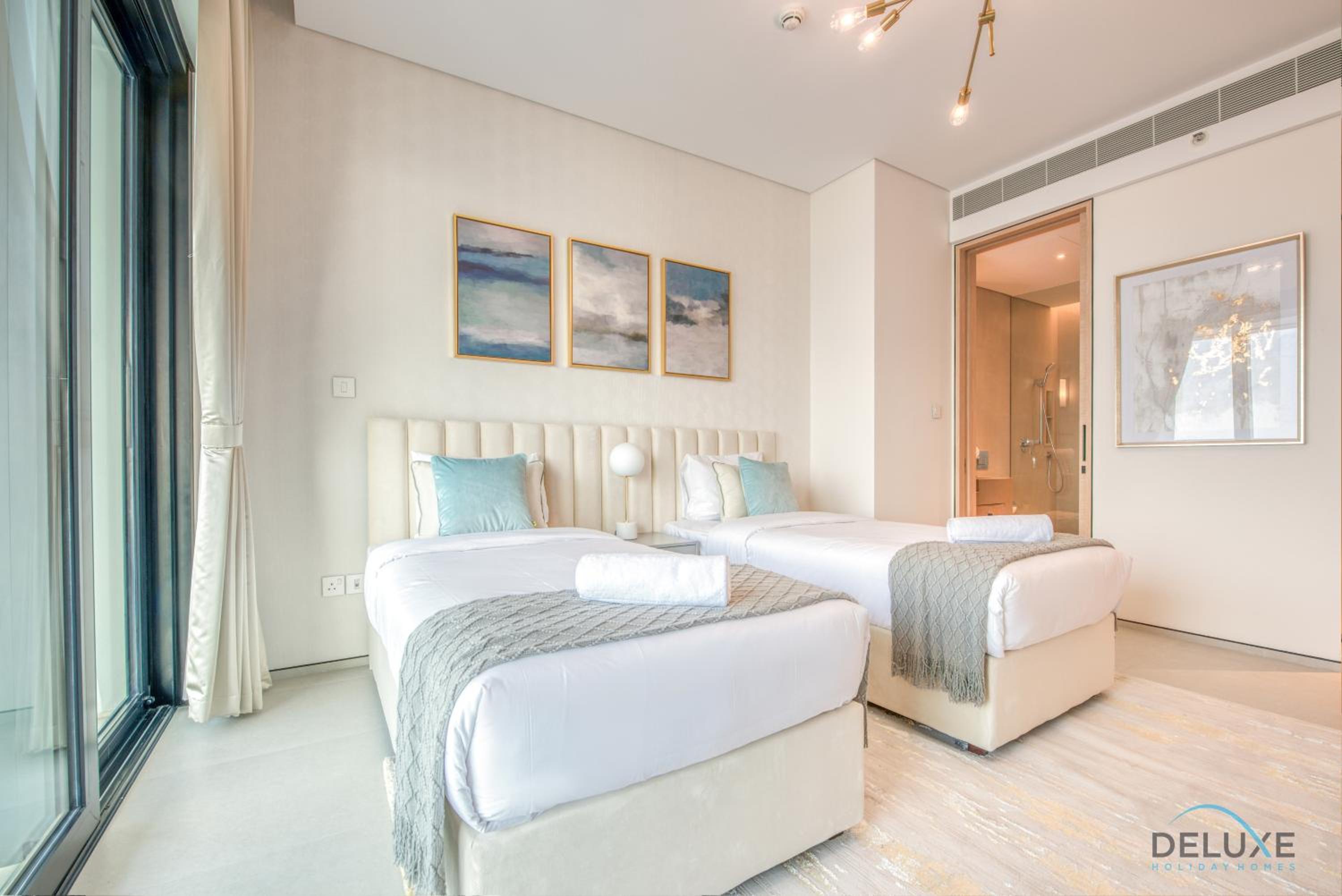 Pristine 2BR with Assistants Room at The Address Residences in JBR by Deluxe Holiday Homes