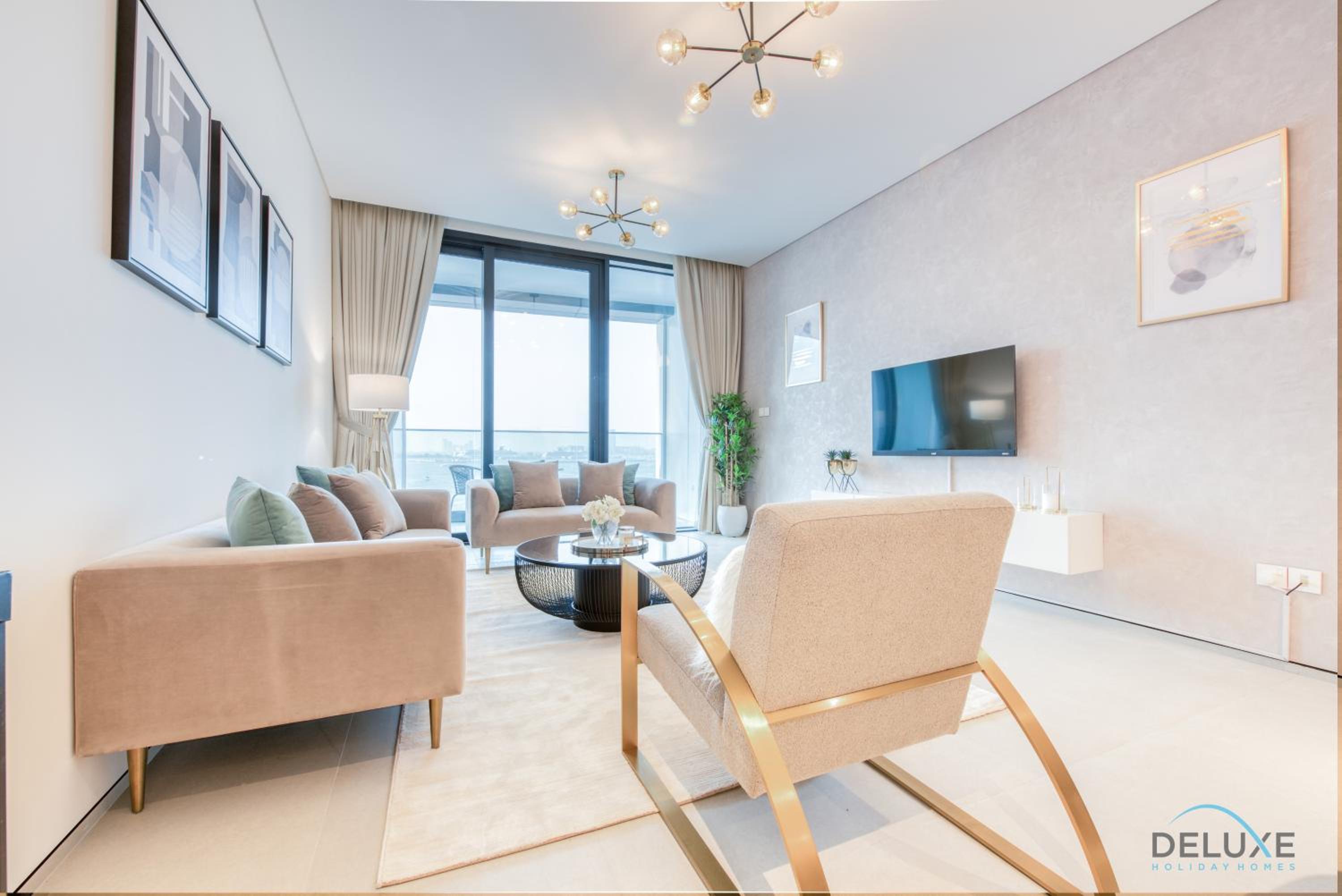 Pristine 2BR with Assistants Room at The Address Residences in JBR by Deluxe Holiday Homes