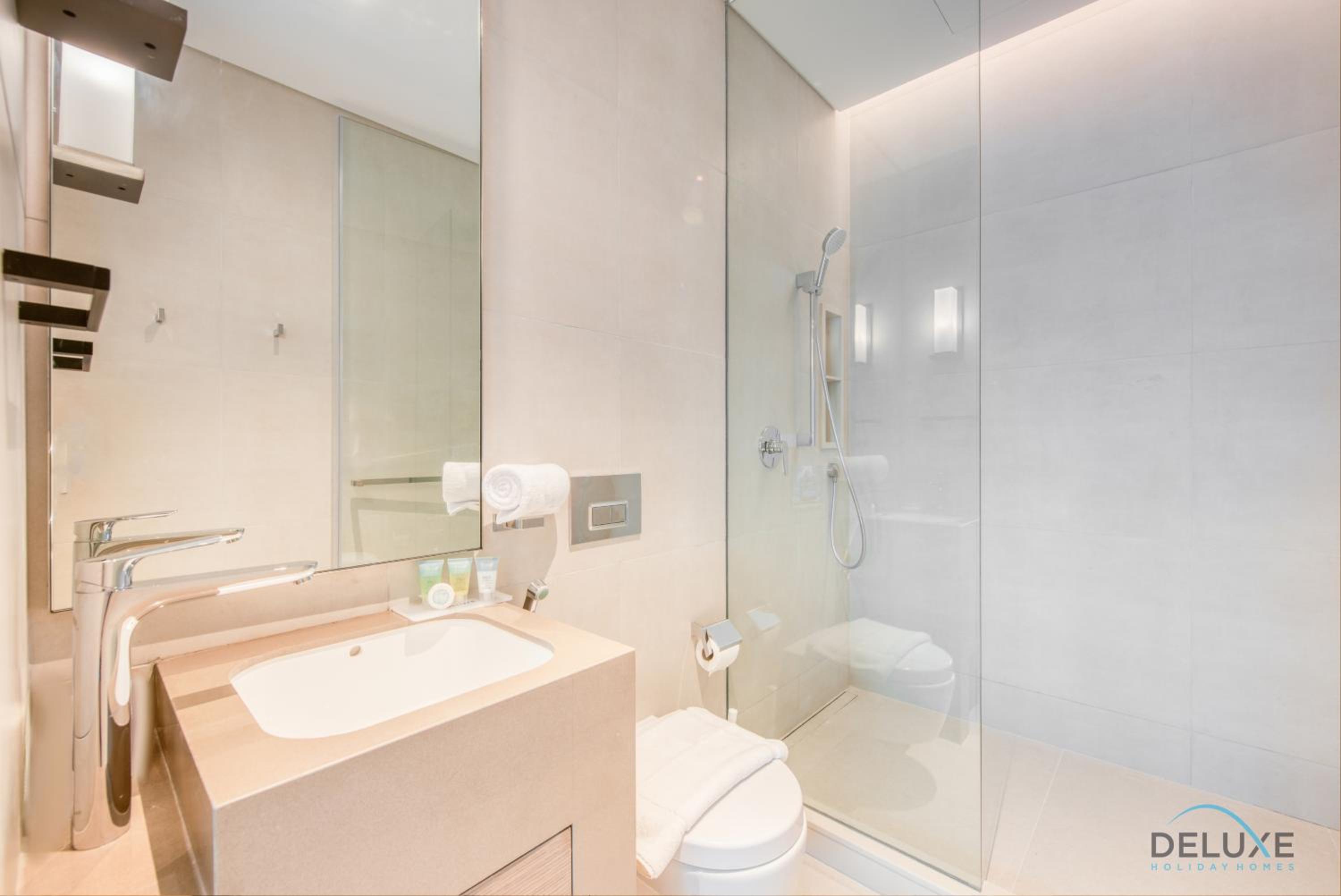 Pristine 2BR with Assistants Room at The Address Residences in JBR by Deluxe Holiday Homes