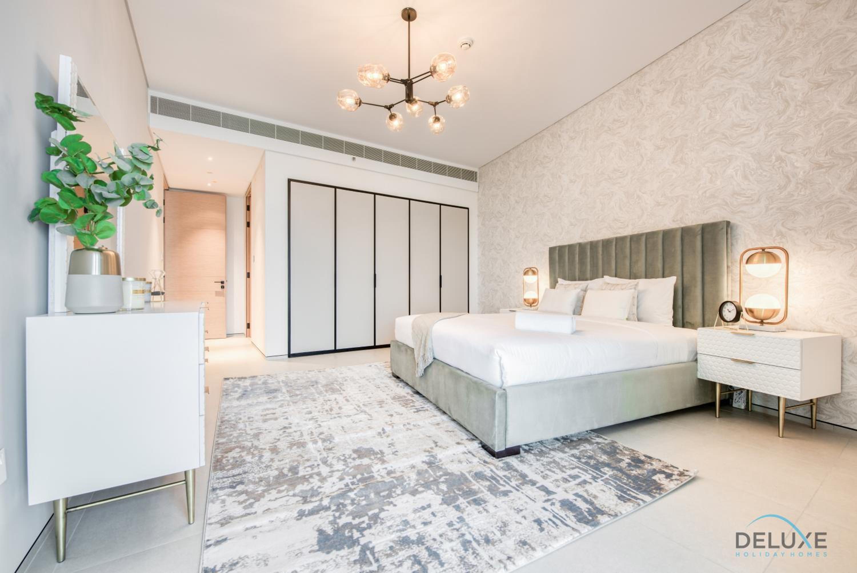 Pristine 2BR with Assistants Room at The Address Residences in JBR by Deluxe Holiday Homes