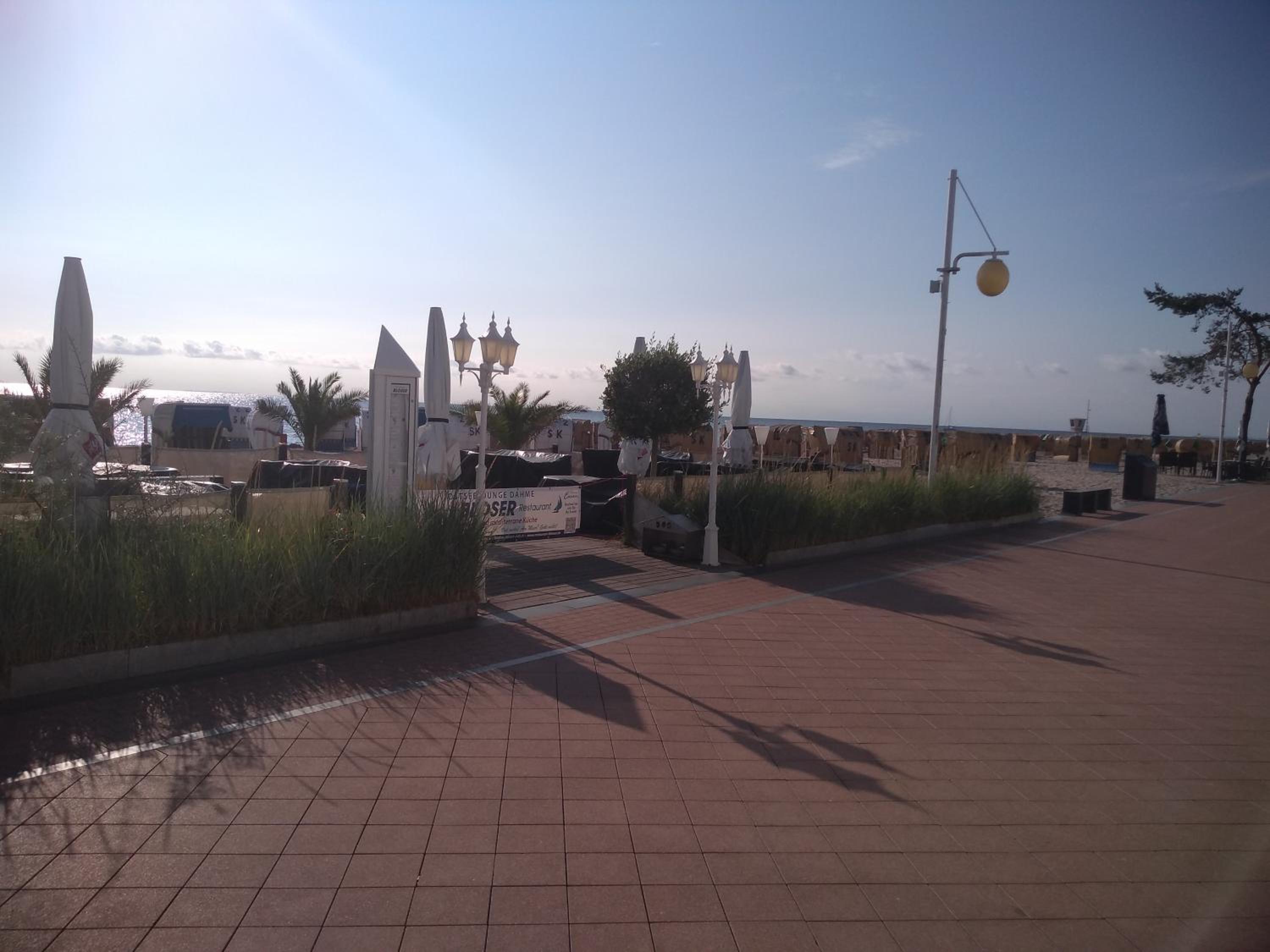 FeWo 8, 1ste Etage, eigene Terrasse mit Strandkorb