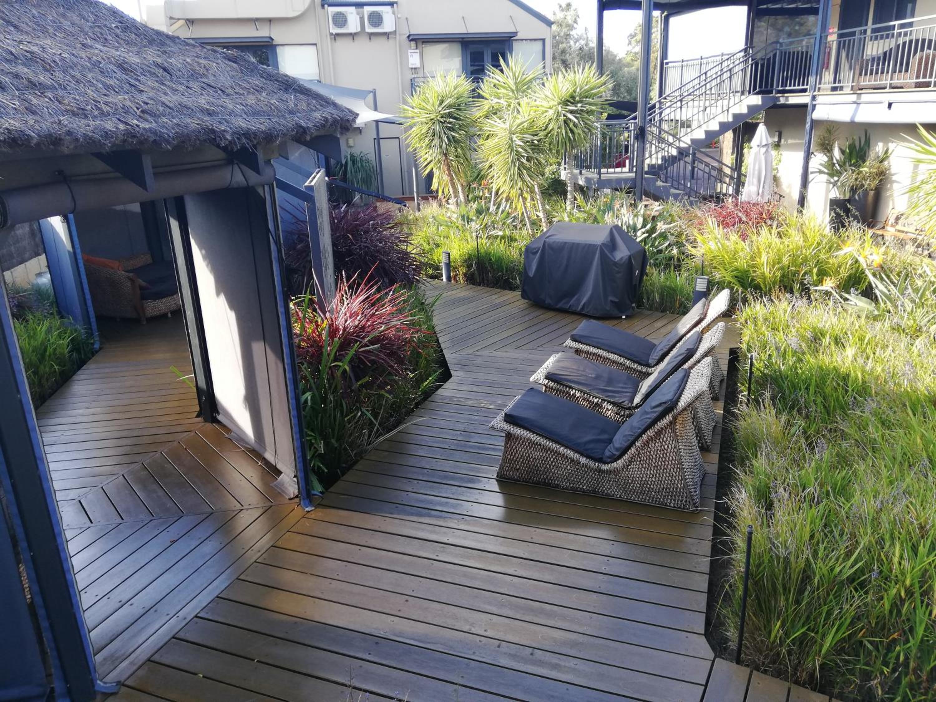 Hotel Dunsborough Apartments & Suites