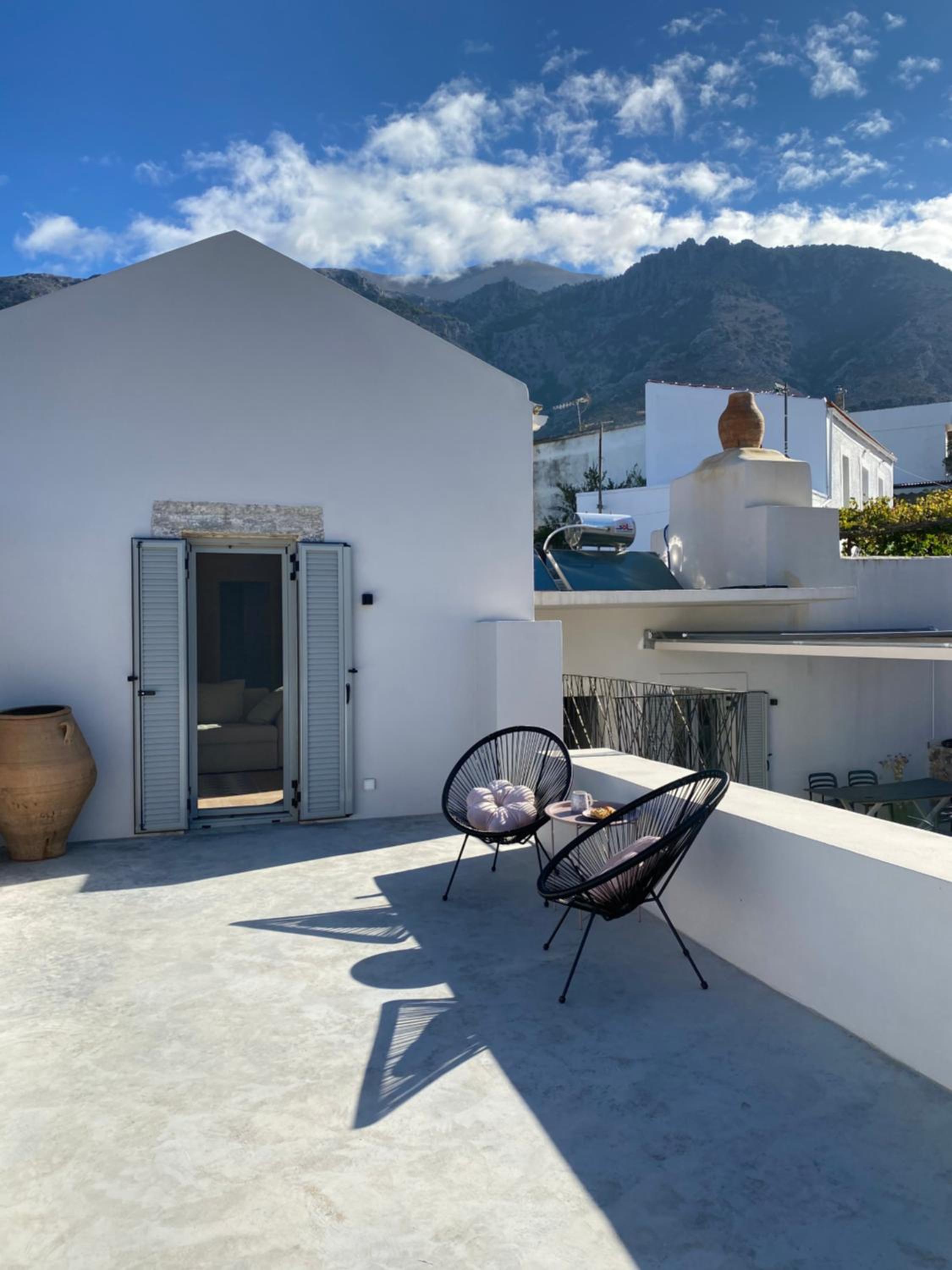 Fourfouras Cottage view 3
