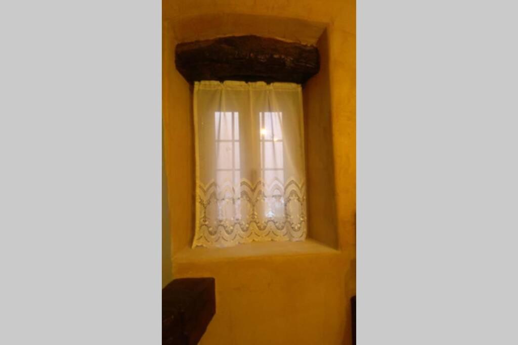 APIGANOS VRISES house view 5