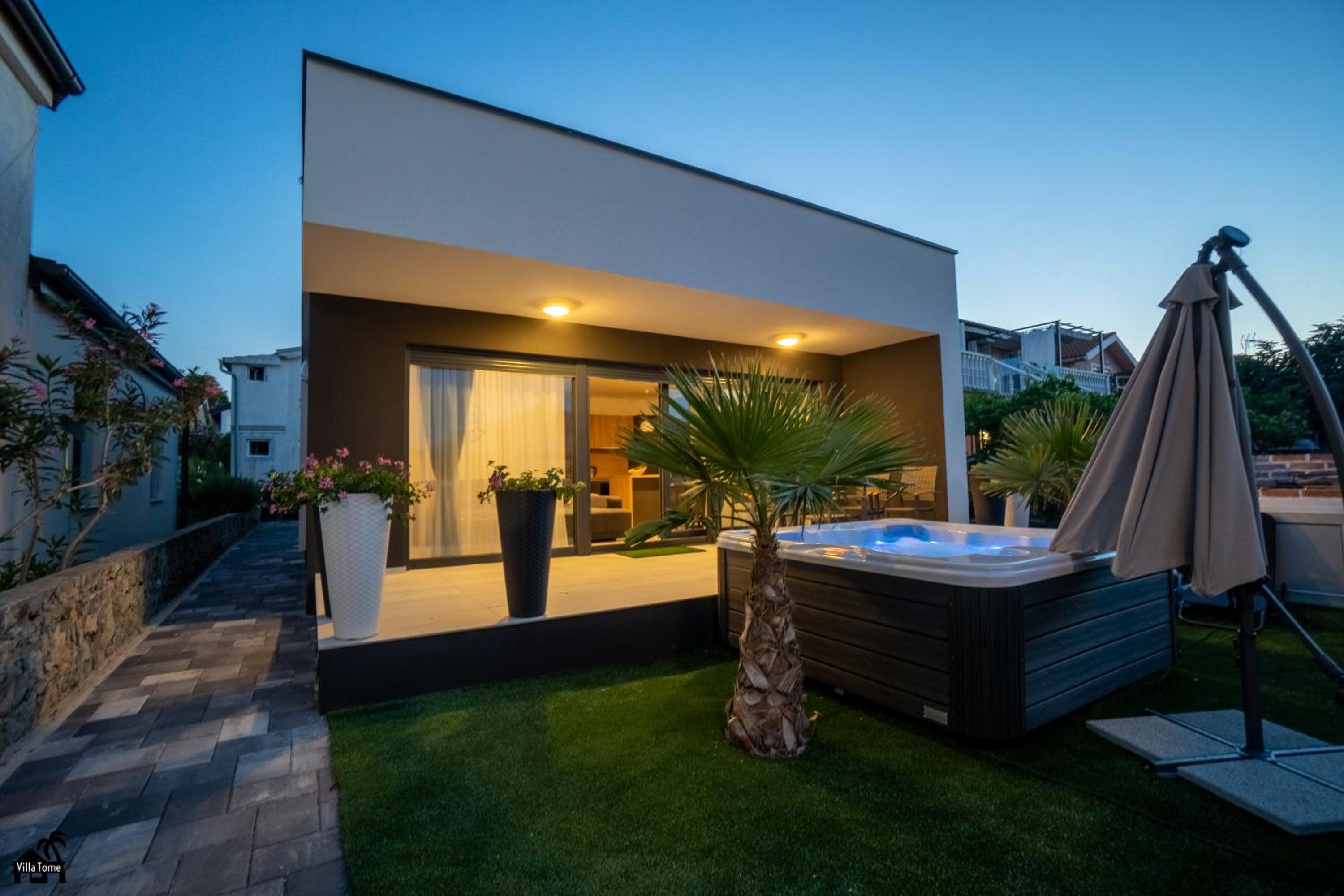 Villa Tome view 4