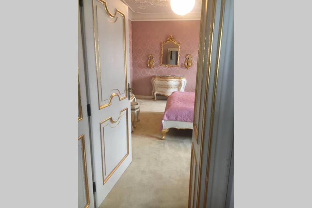 In einer Wohnung durch die Jahrhunderte