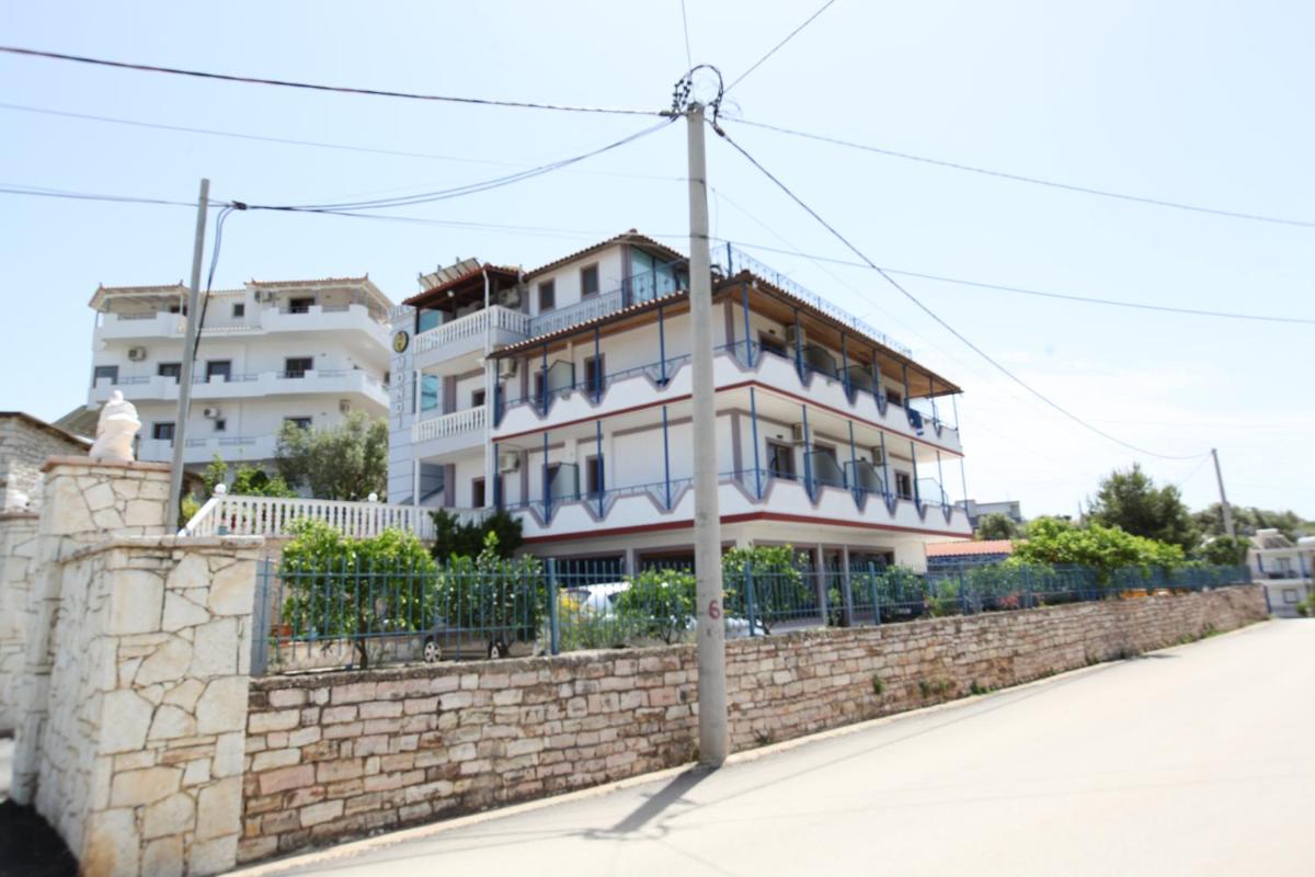 Villa Mondi