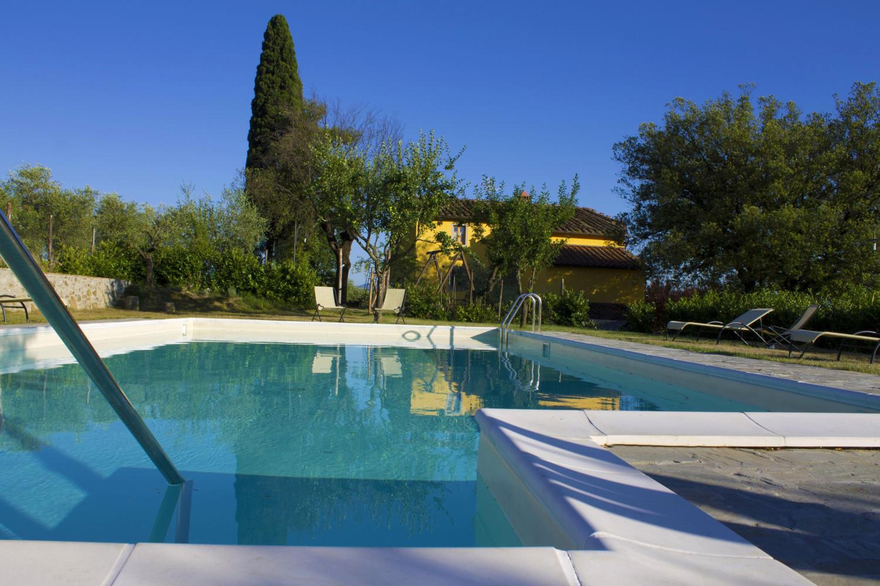 Amedea Tuscany Country Experience