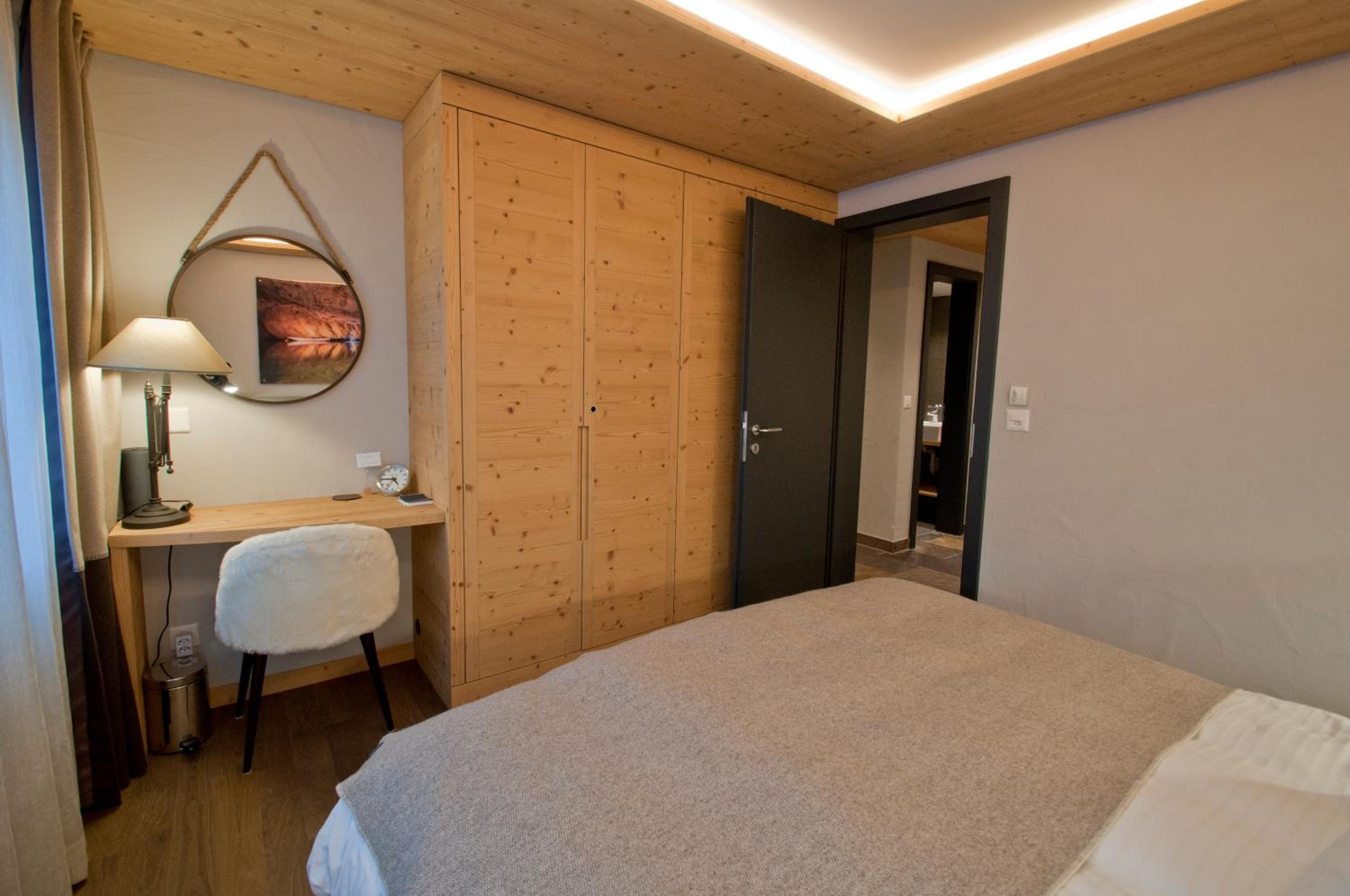 Twin Peak apartment at Nevada prime