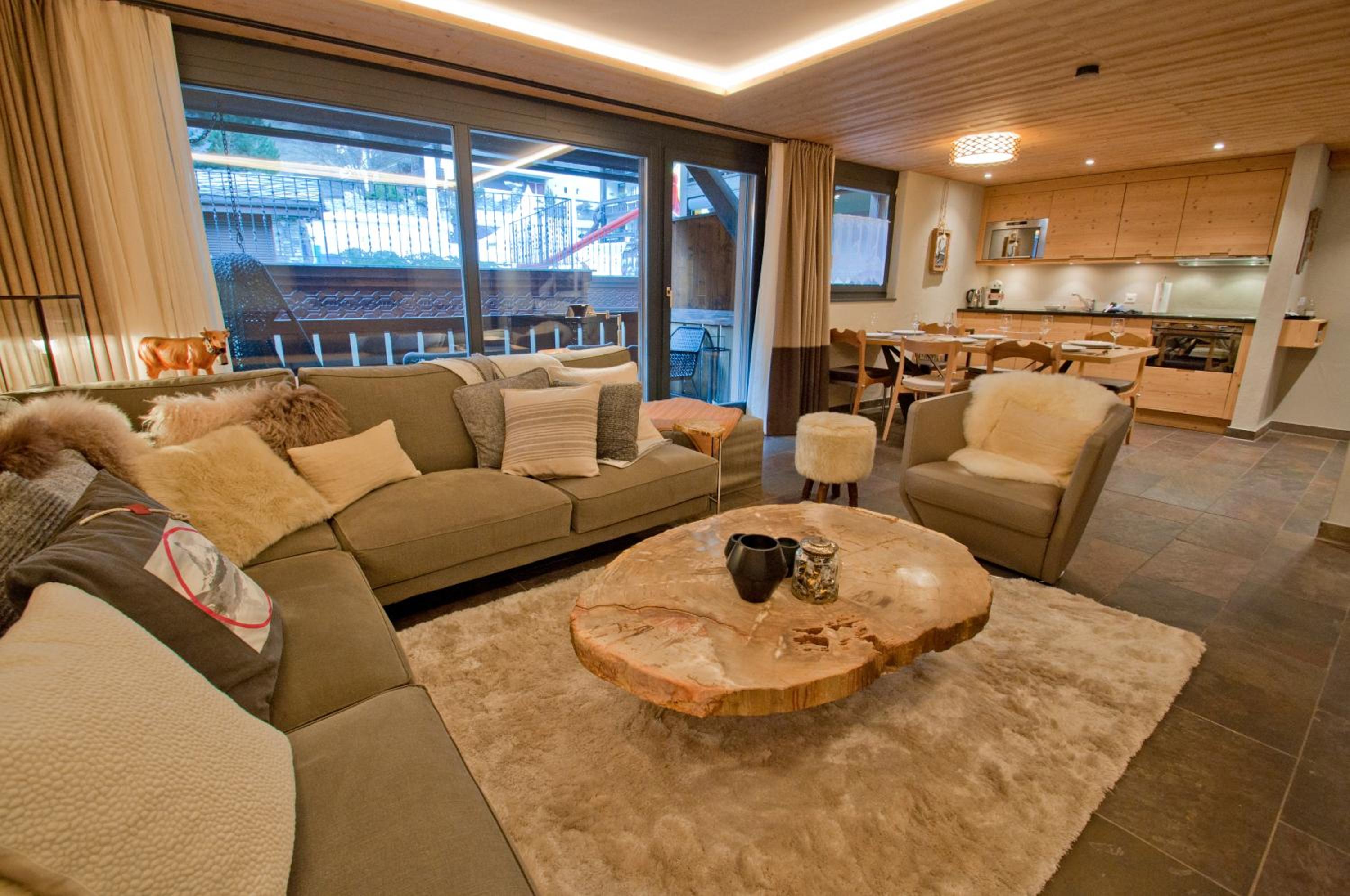 Twin Peak apartment at Nevada prime