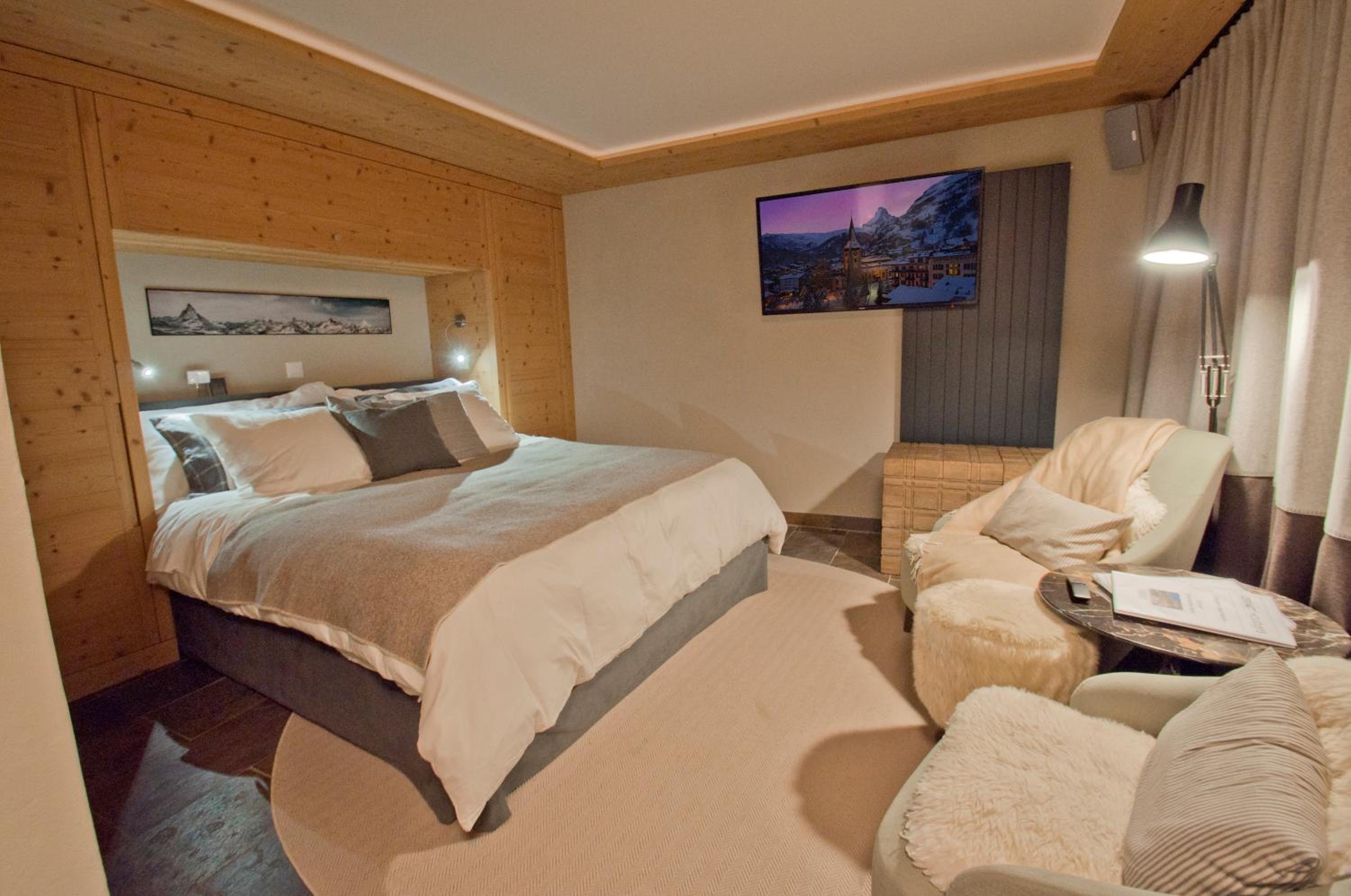 Twin Peak apartment at Nevada prime