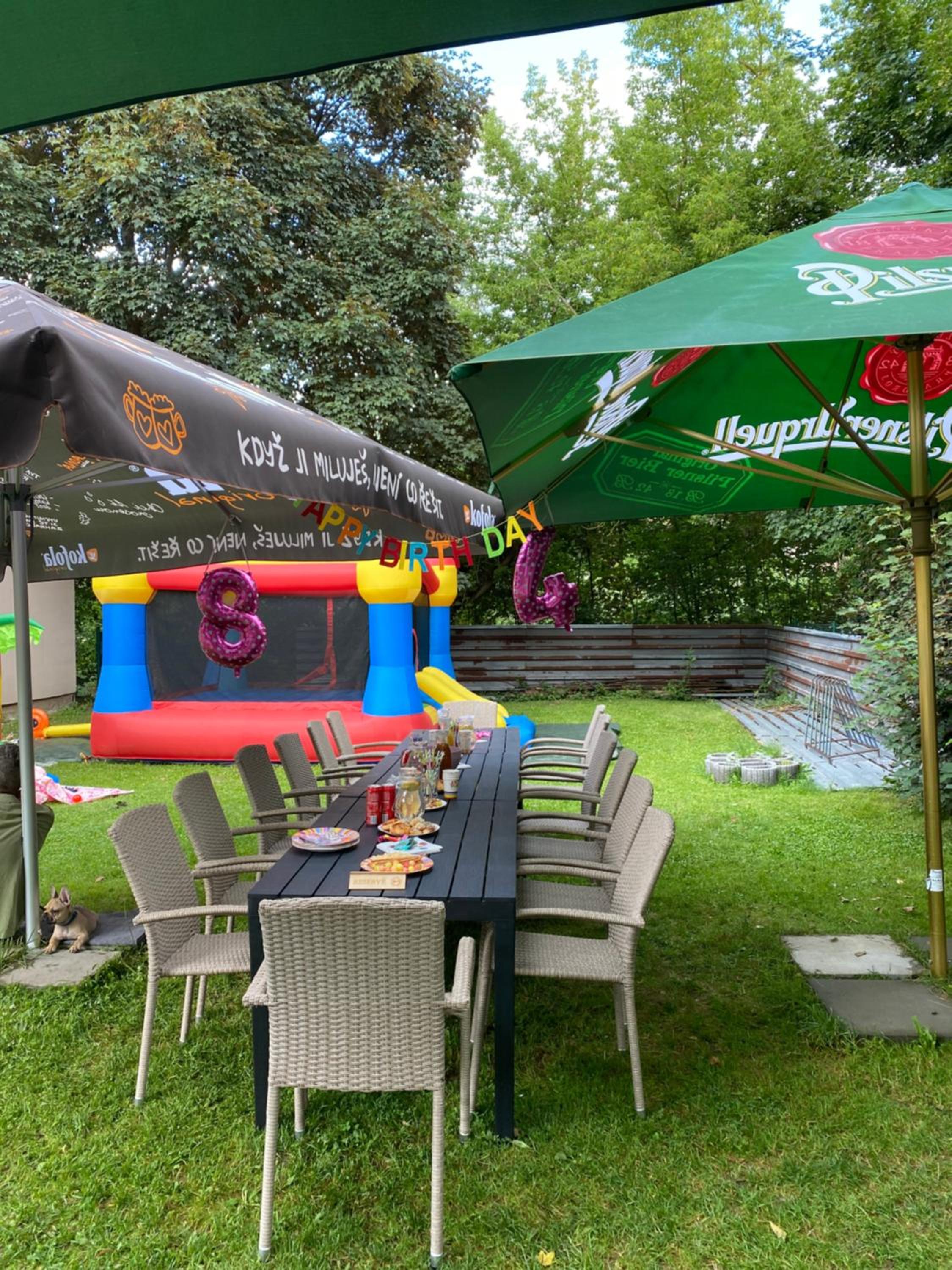 Penzion & Restaurace U Vily