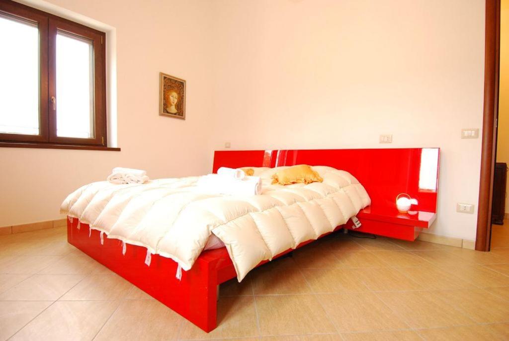 Umbrian Hills Flat - Free Parking & Garden photo 4