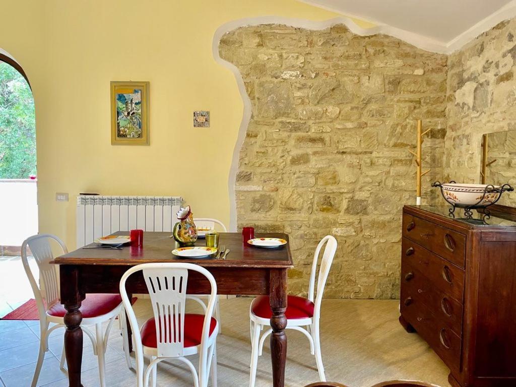 Umbrian Hills Flat - Free Parking & Garden photo 5