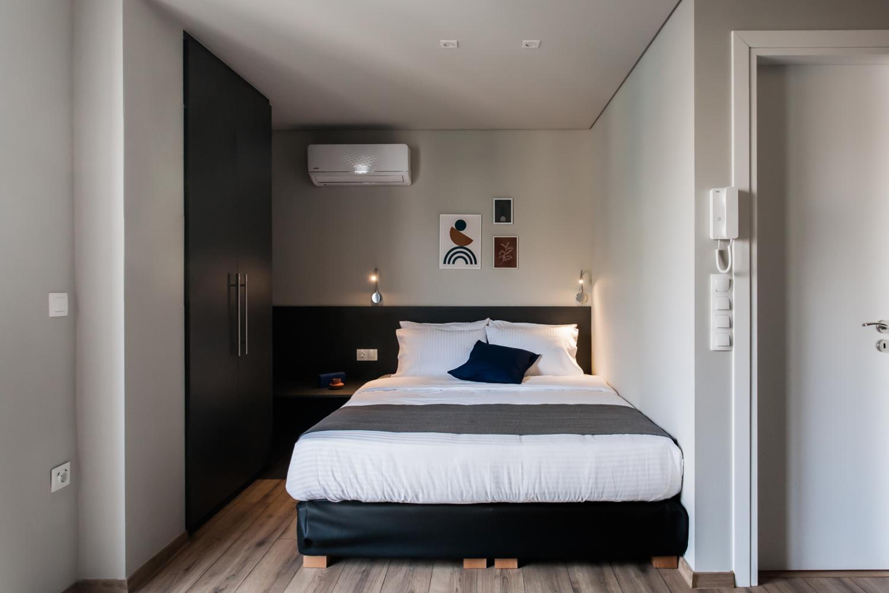 WYZ Athens Apartments by UPSTREET