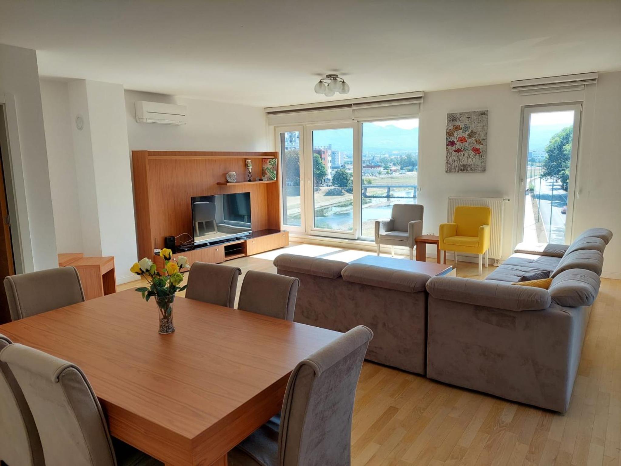 Riverside Apartments