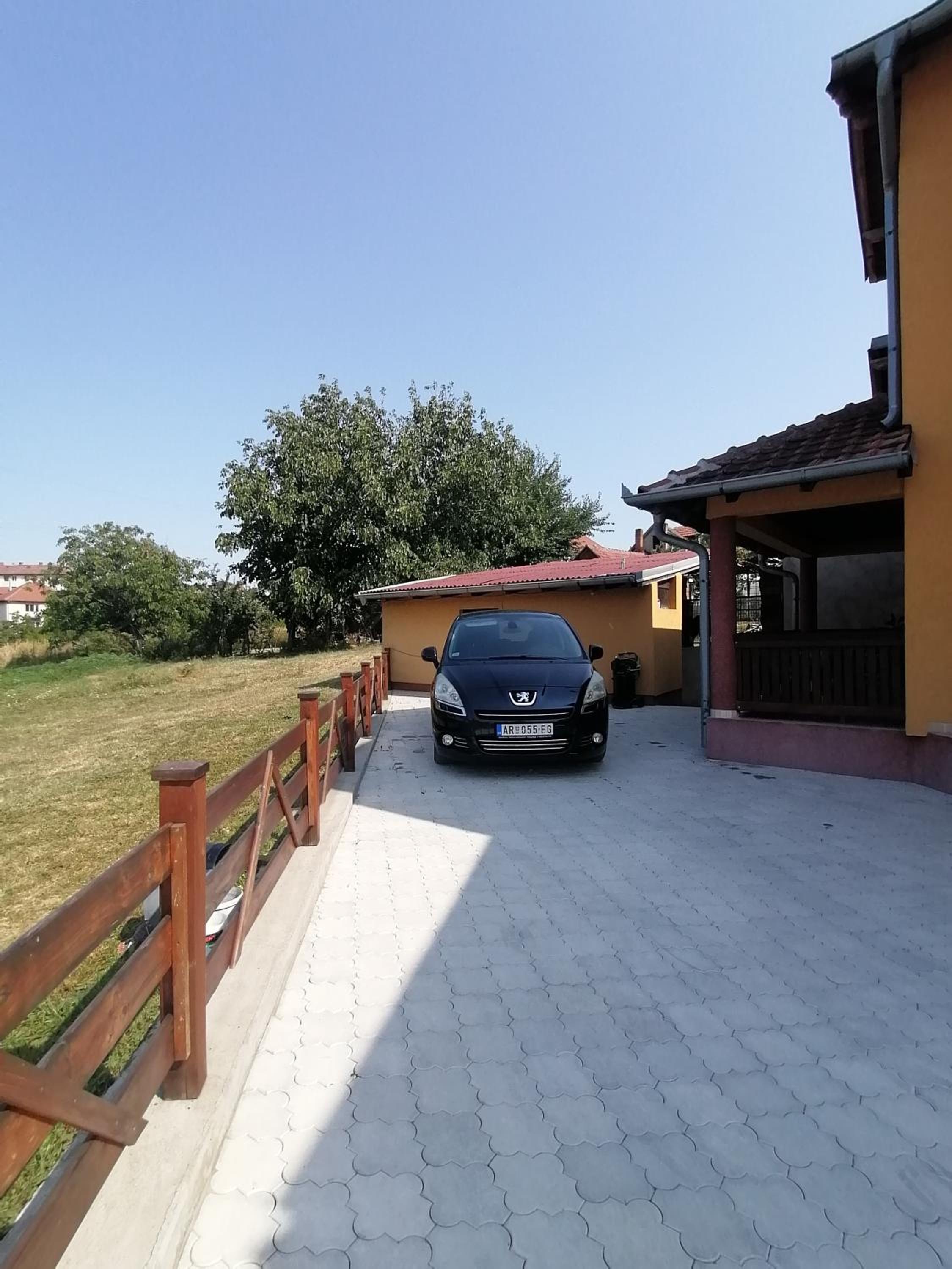 Photo 30