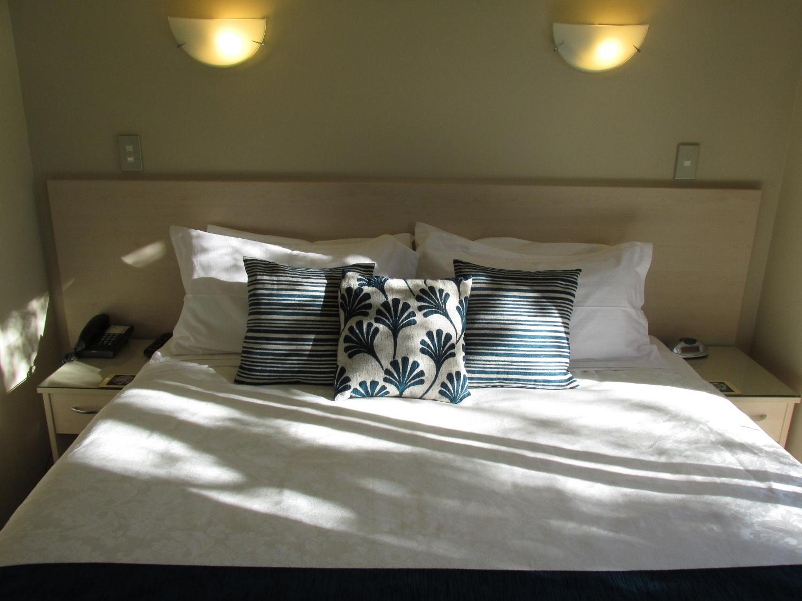 166 Majestic Court Motel