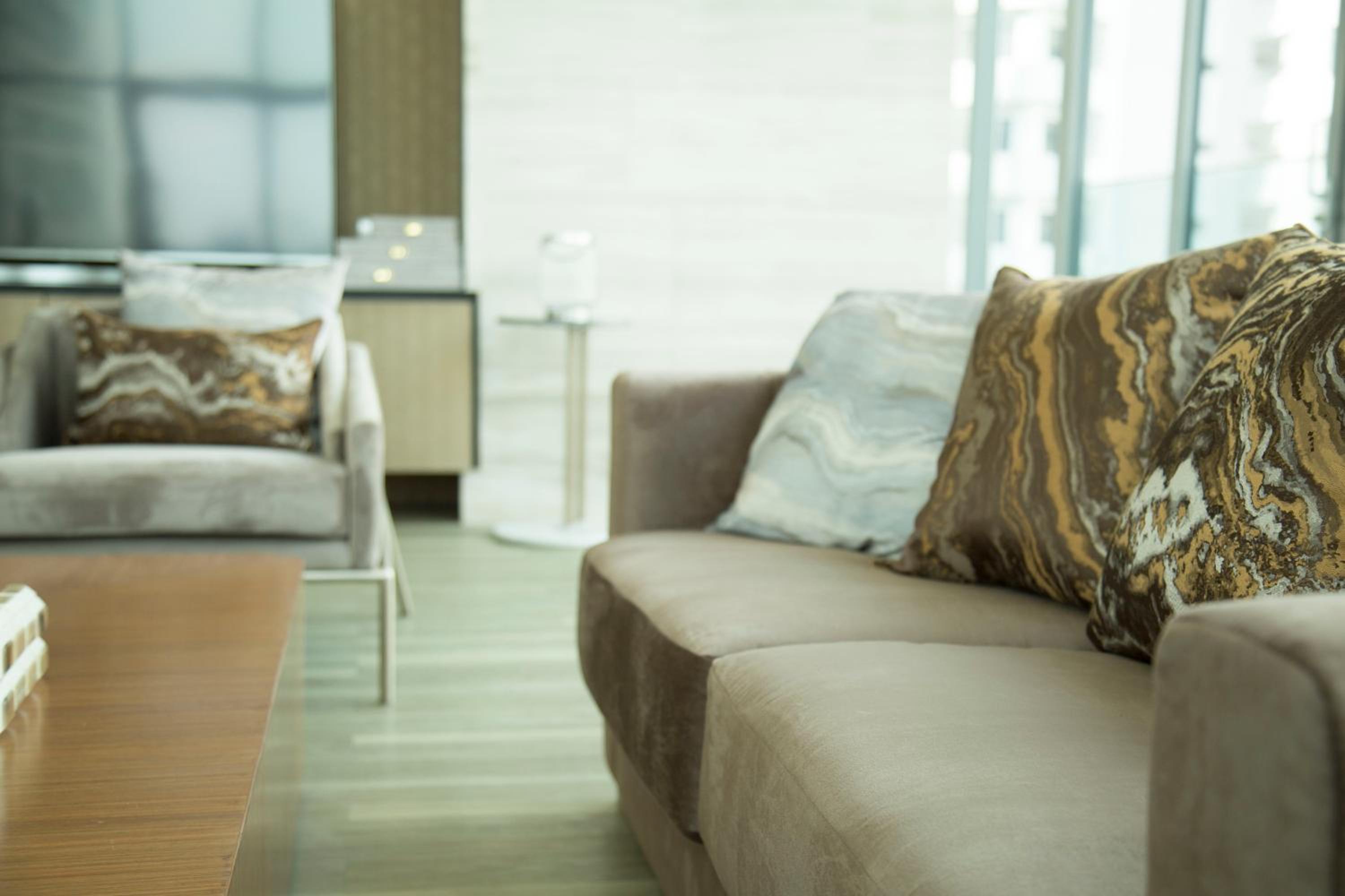 Sukhumvit 11#Luxury#Pool#Gym#BTS Nana&MRT Sukhumvit#1BR#Max4ppl