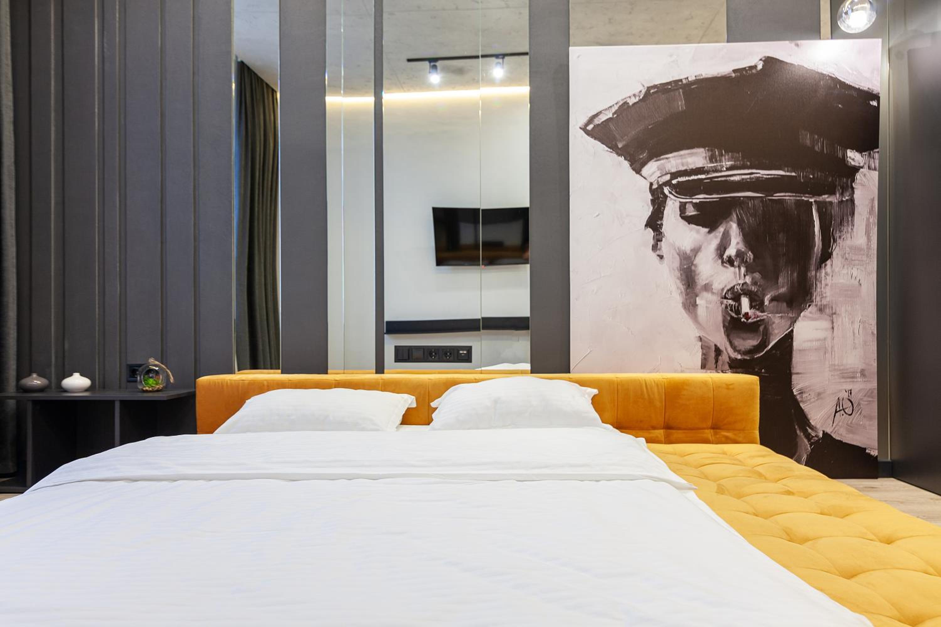 Royal apartment on Gazova 10 view 3