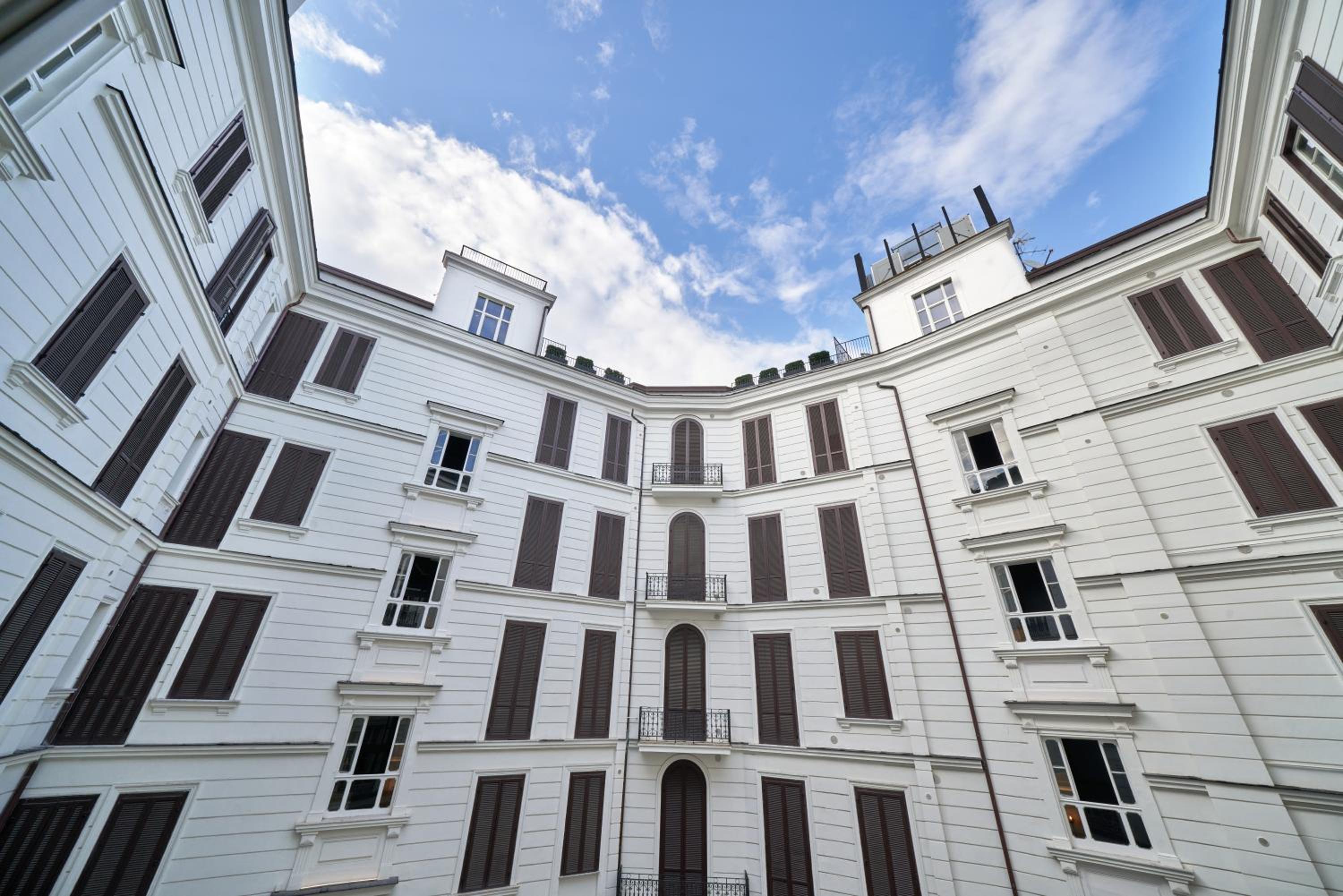 The One Napoli Luxury Apartment