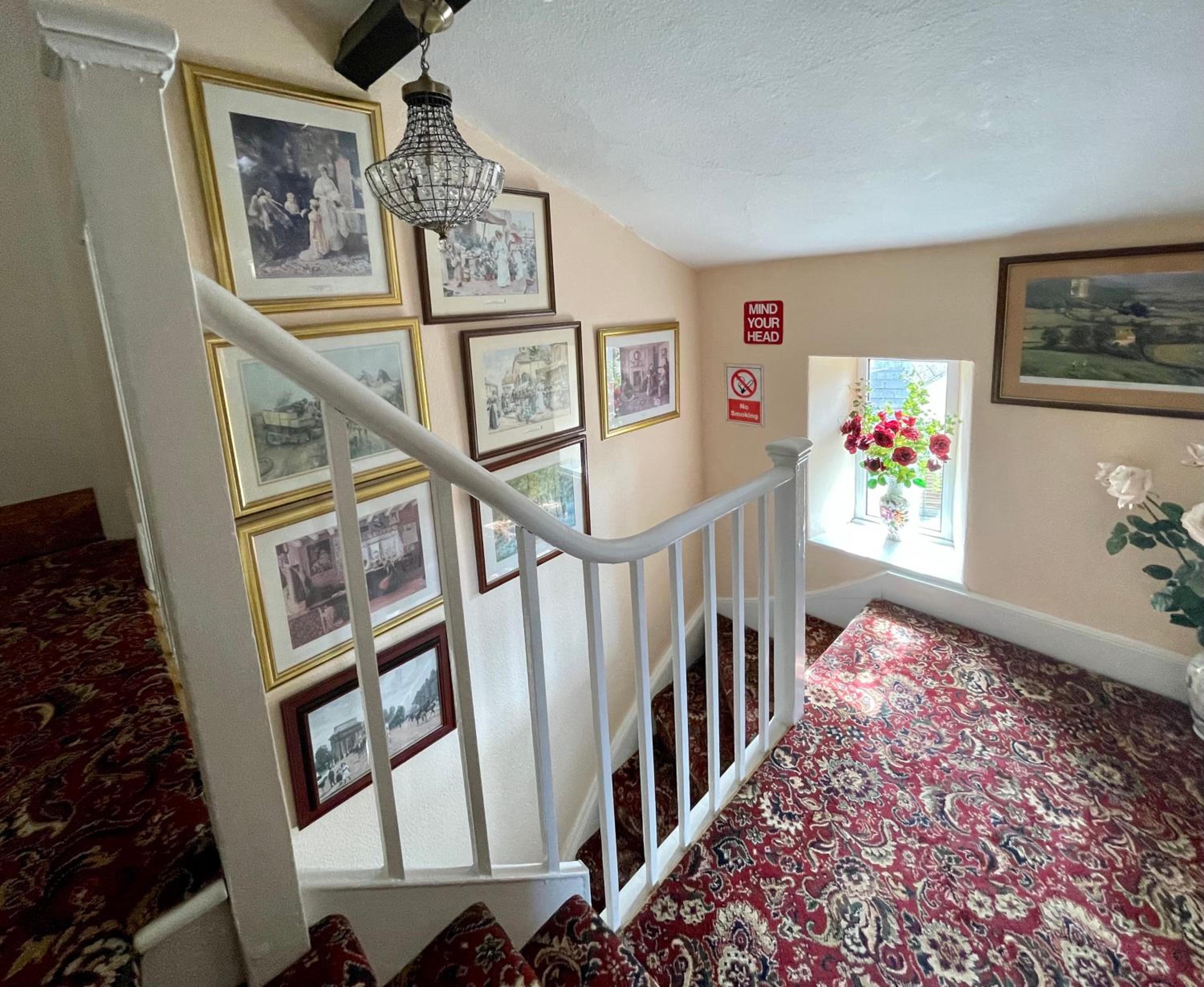 APSLEY VILLA GUEST HOUSE. view 3