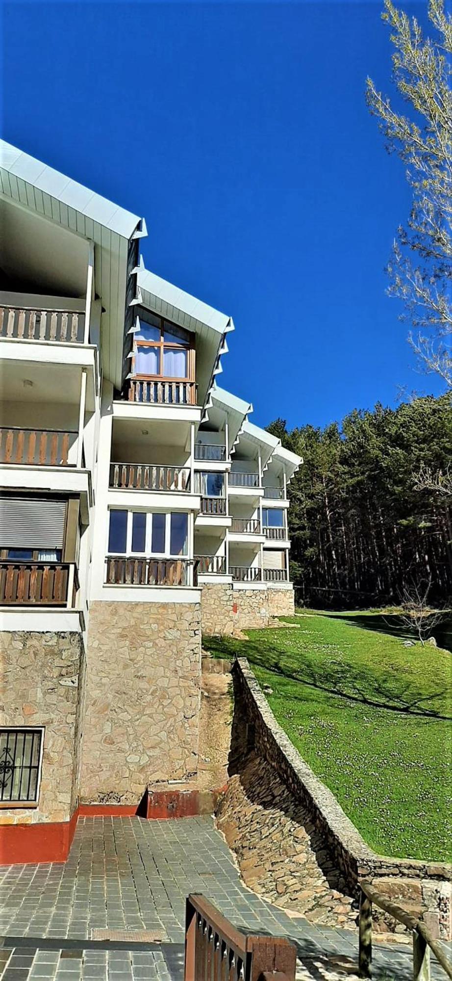 "Ecológico con Piscina Climatizada" y Sauna!! view 3