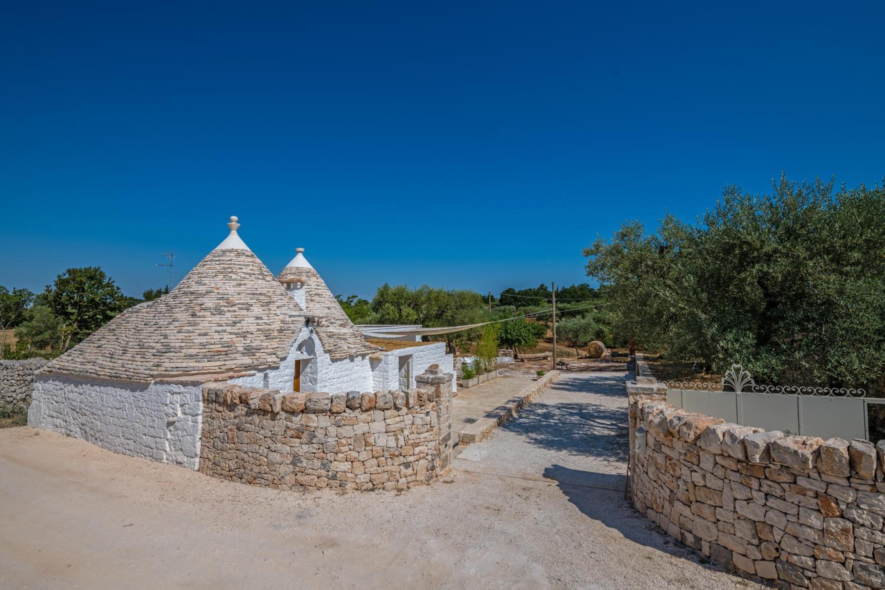 Il Trullo della Rondinina view 2