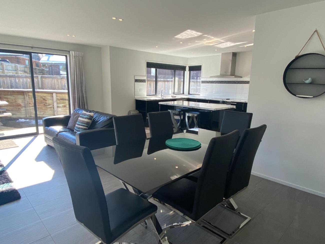 30 Rutherford Crescent view 5