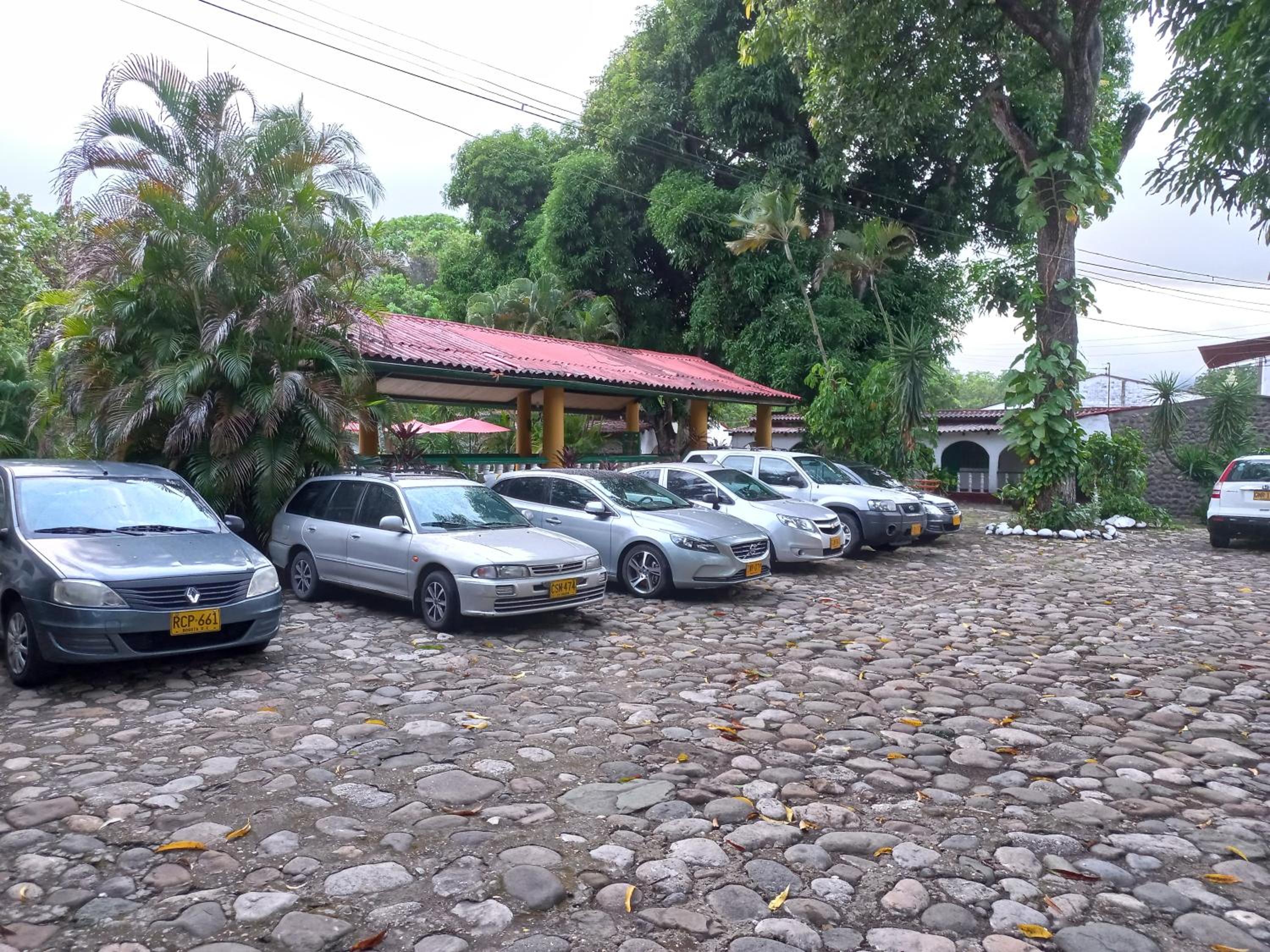 VILLA GLADHYS CASA CAMPESTRE
