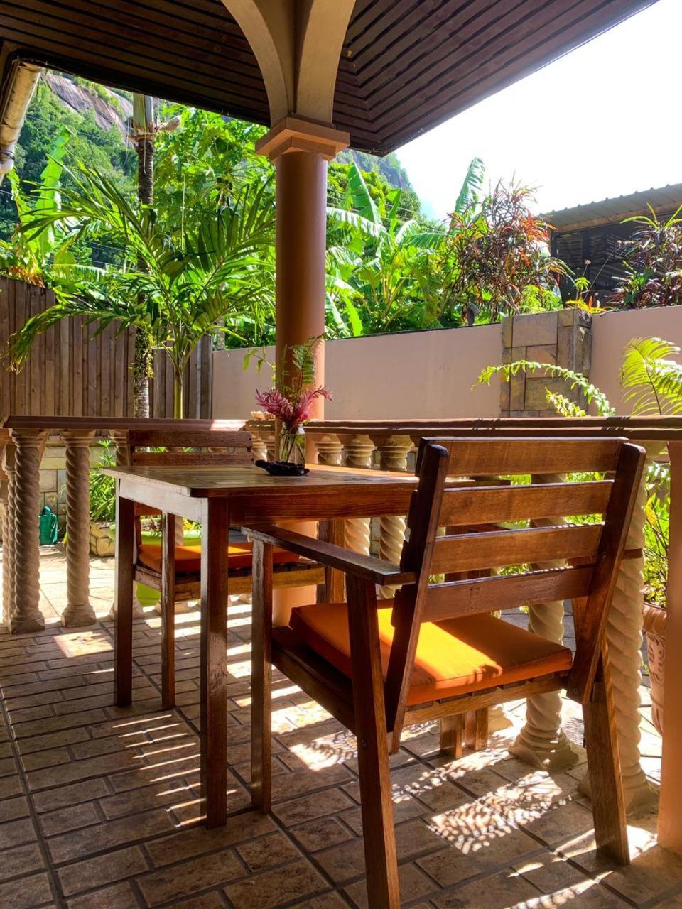 Effie Mountain View Gecko Villa photo 2