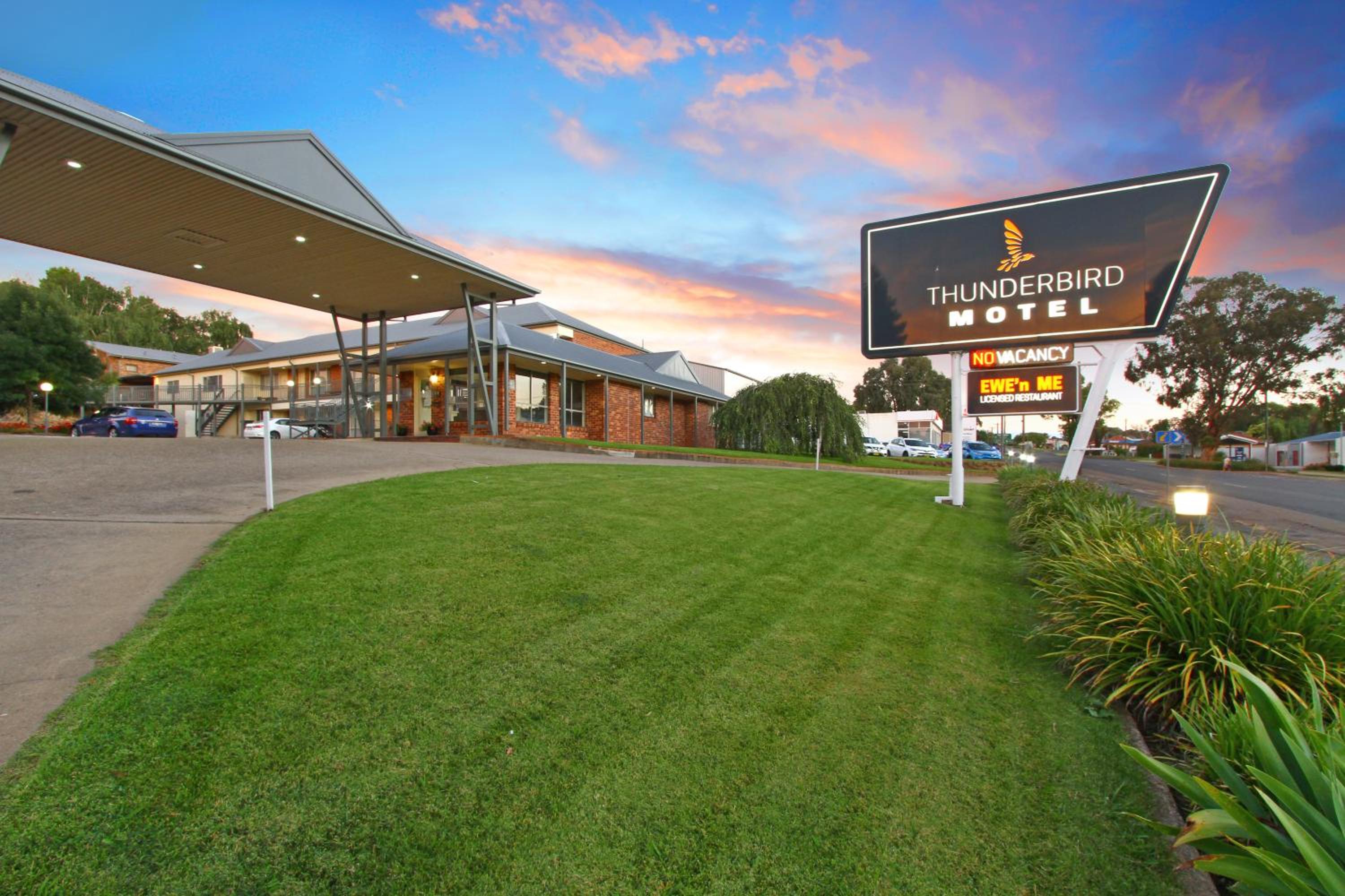 Thunderbird Motel Yass