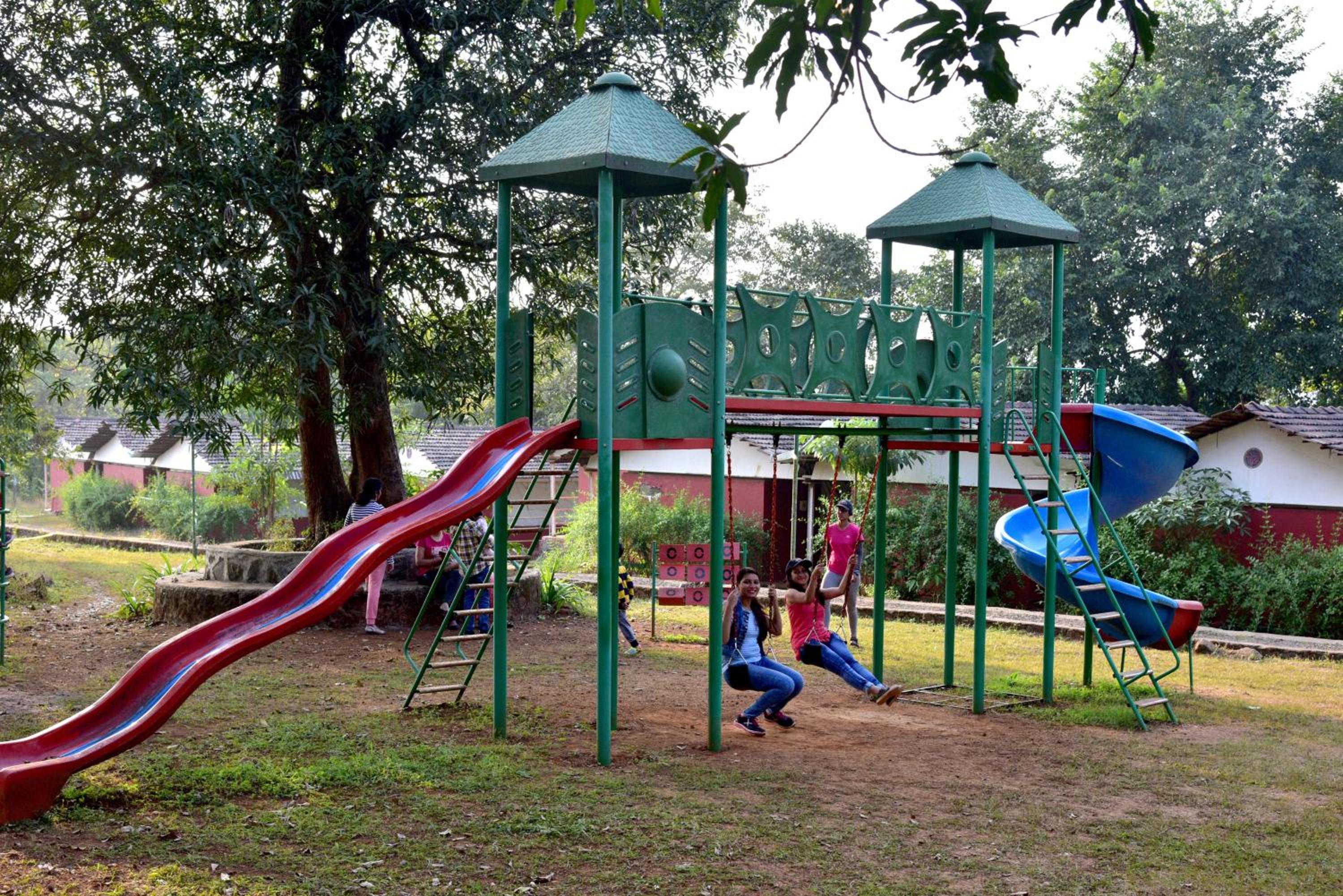 Nature Trails Kundalika, Kolad